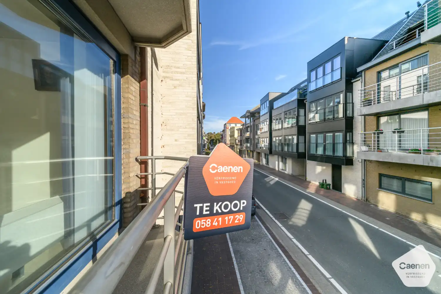 Comfortabel wonen aan zee – instapklaar tweeslaapkamerappartement met garage en kelderberging inbegrepen foto {{pictureIndex}}