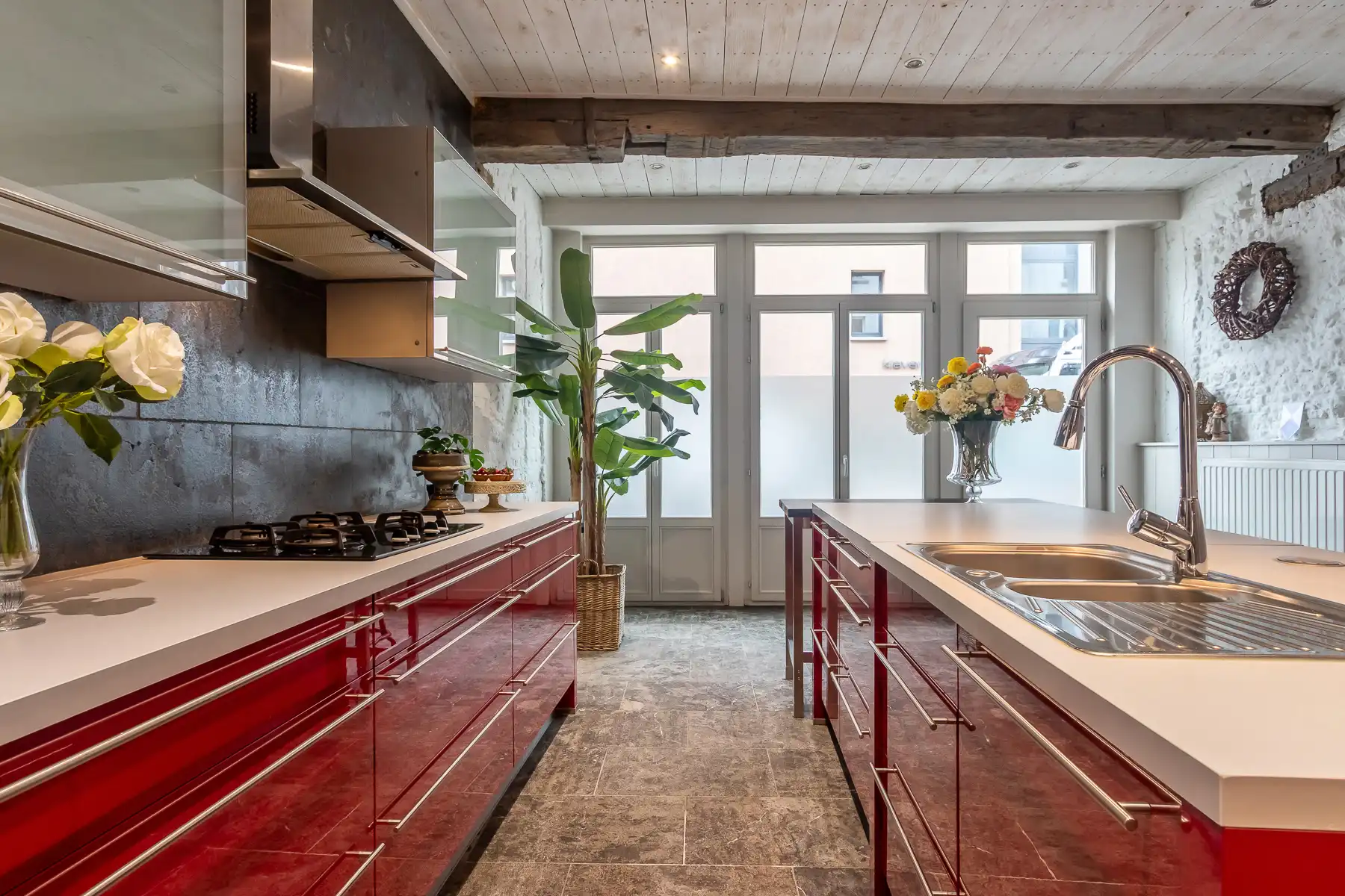 Grote woning met tal van mogelijkheden in bruisend centrum foto 4