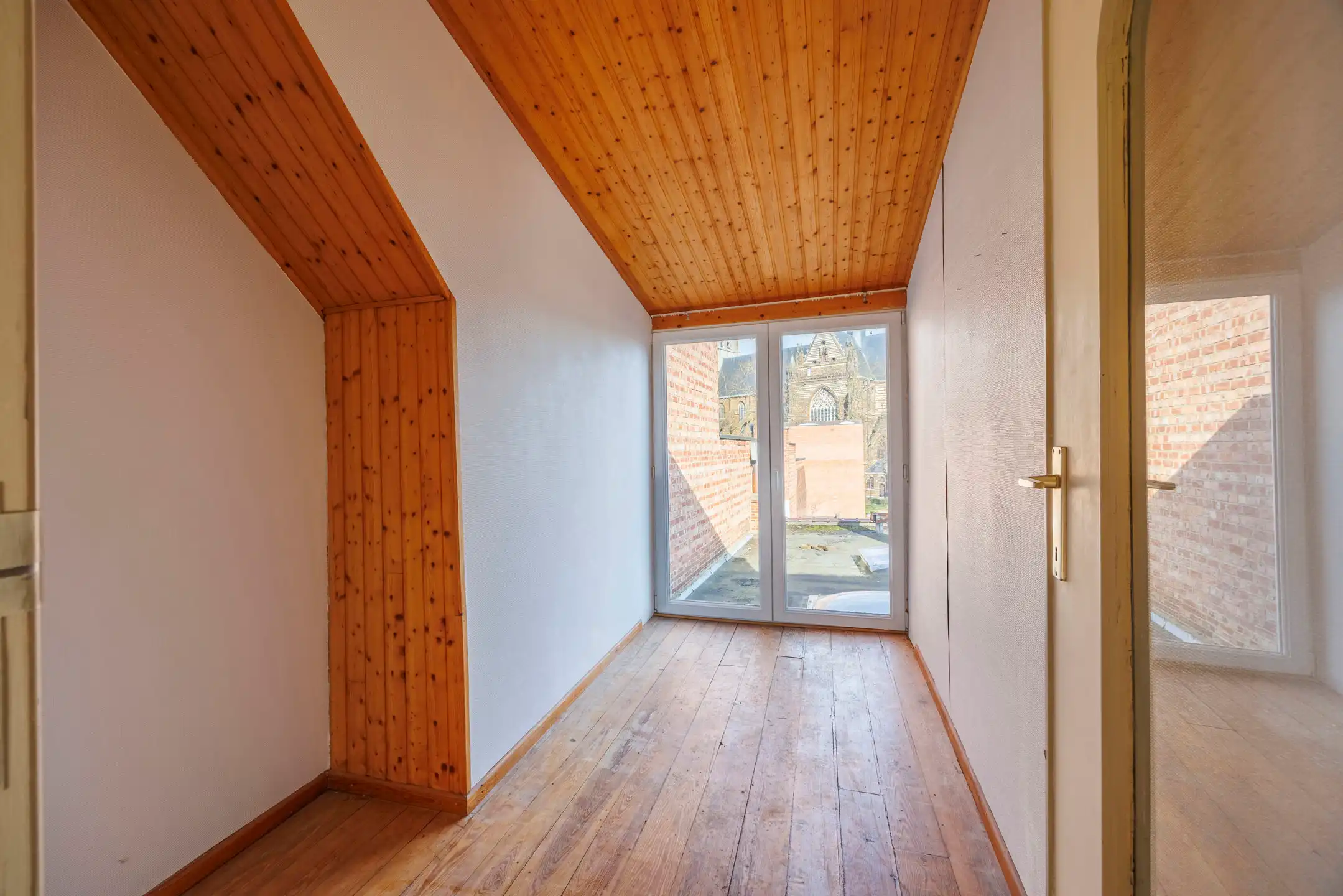 Woning met handelspand op toplocatie foto 16