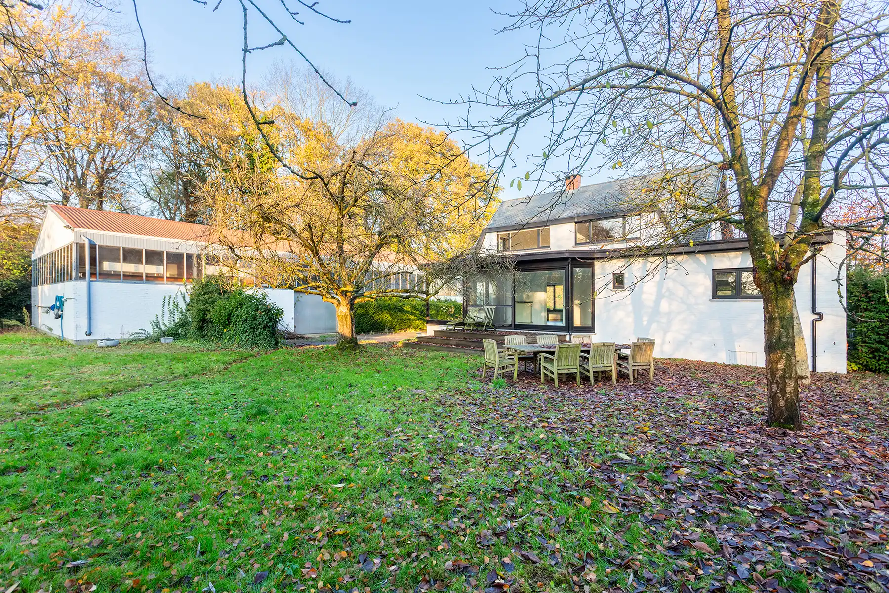 Edegem - Villa met 4 slpkamers + garage + ruim magazijn 500² foto 13