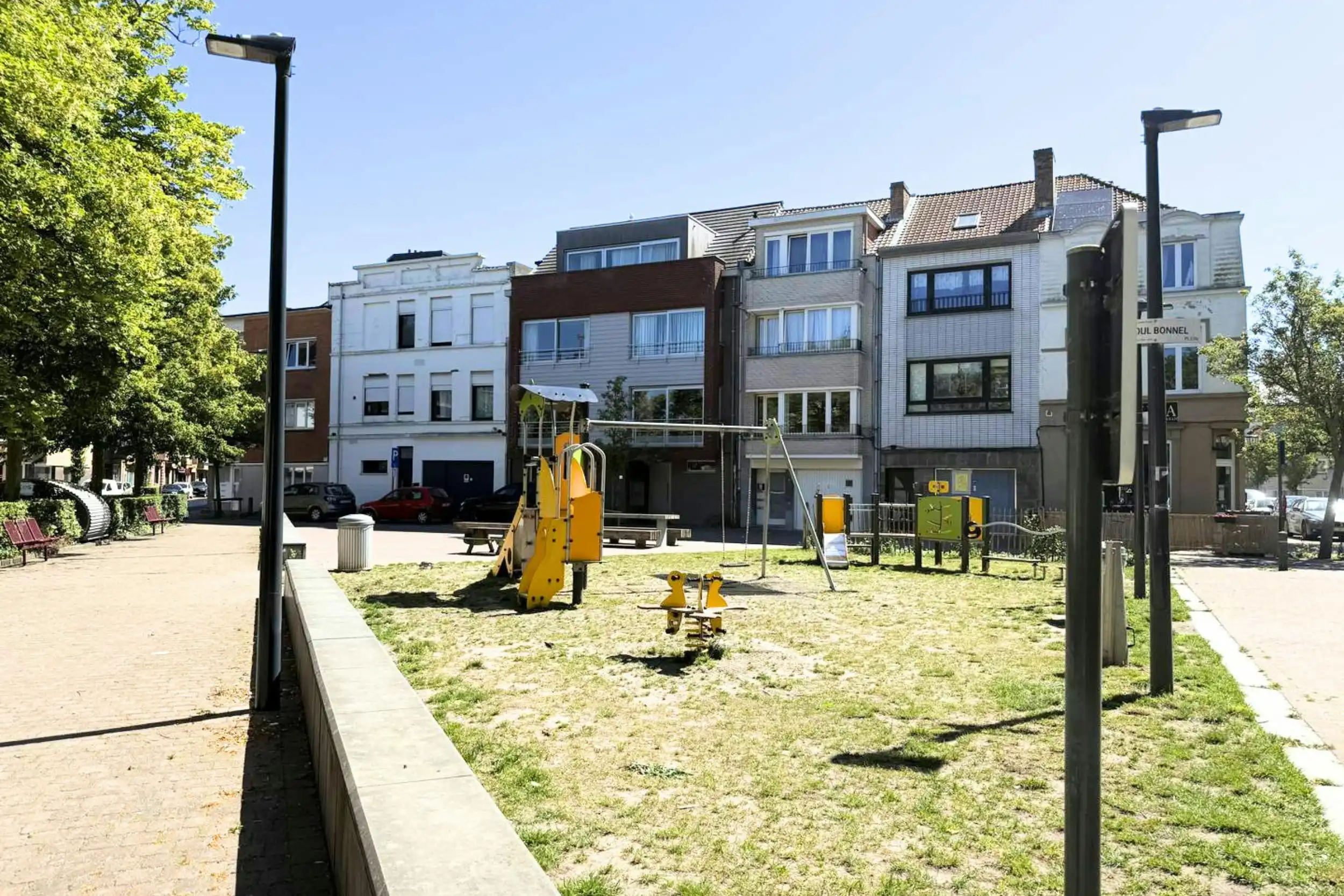 Instapklare woning met 3-slaapkamers, garage en ruim terras  foto 5