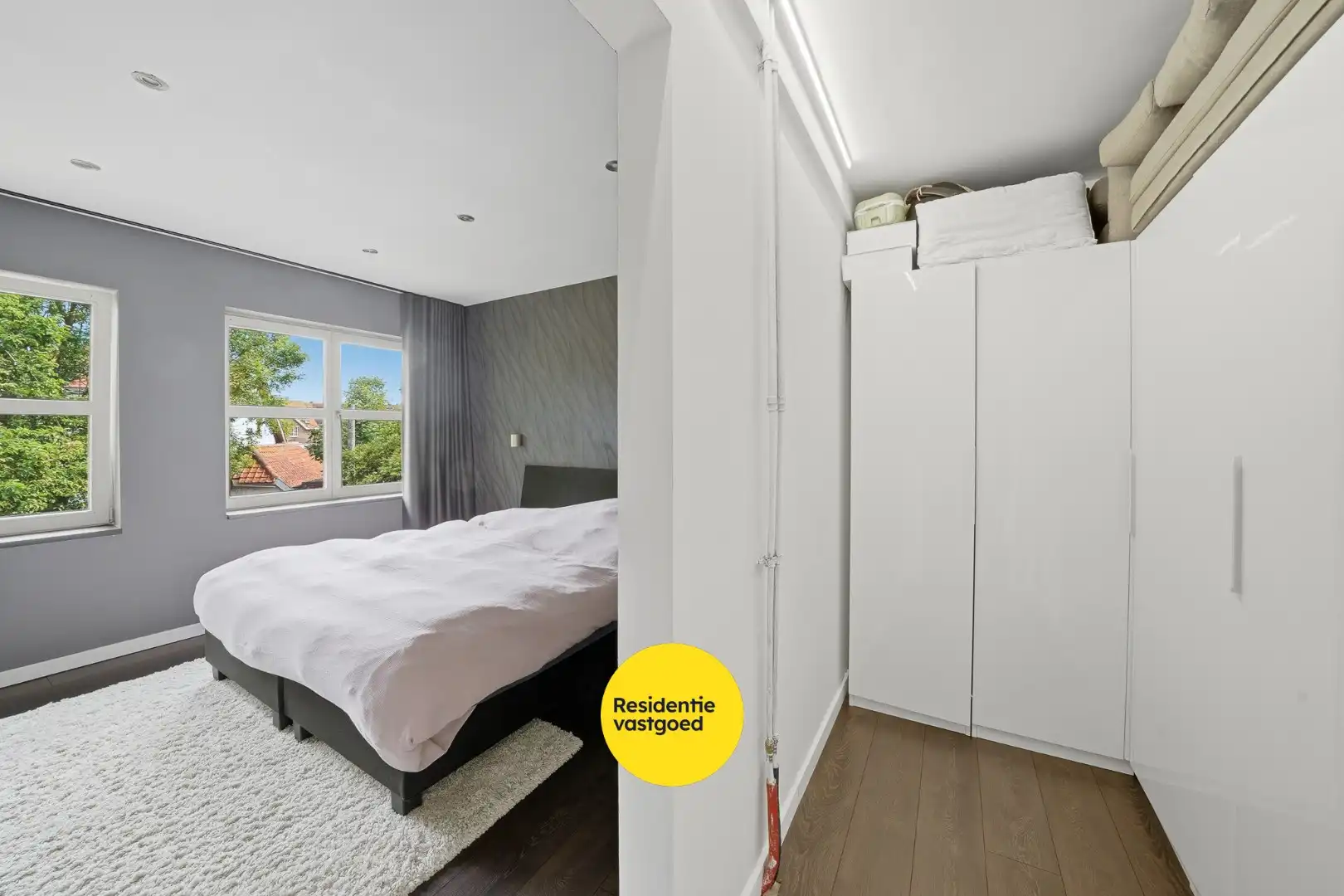 Duplex-appartement van 165 m² met garage, carport en zonnig terras in de Vicognewijk foto 12
