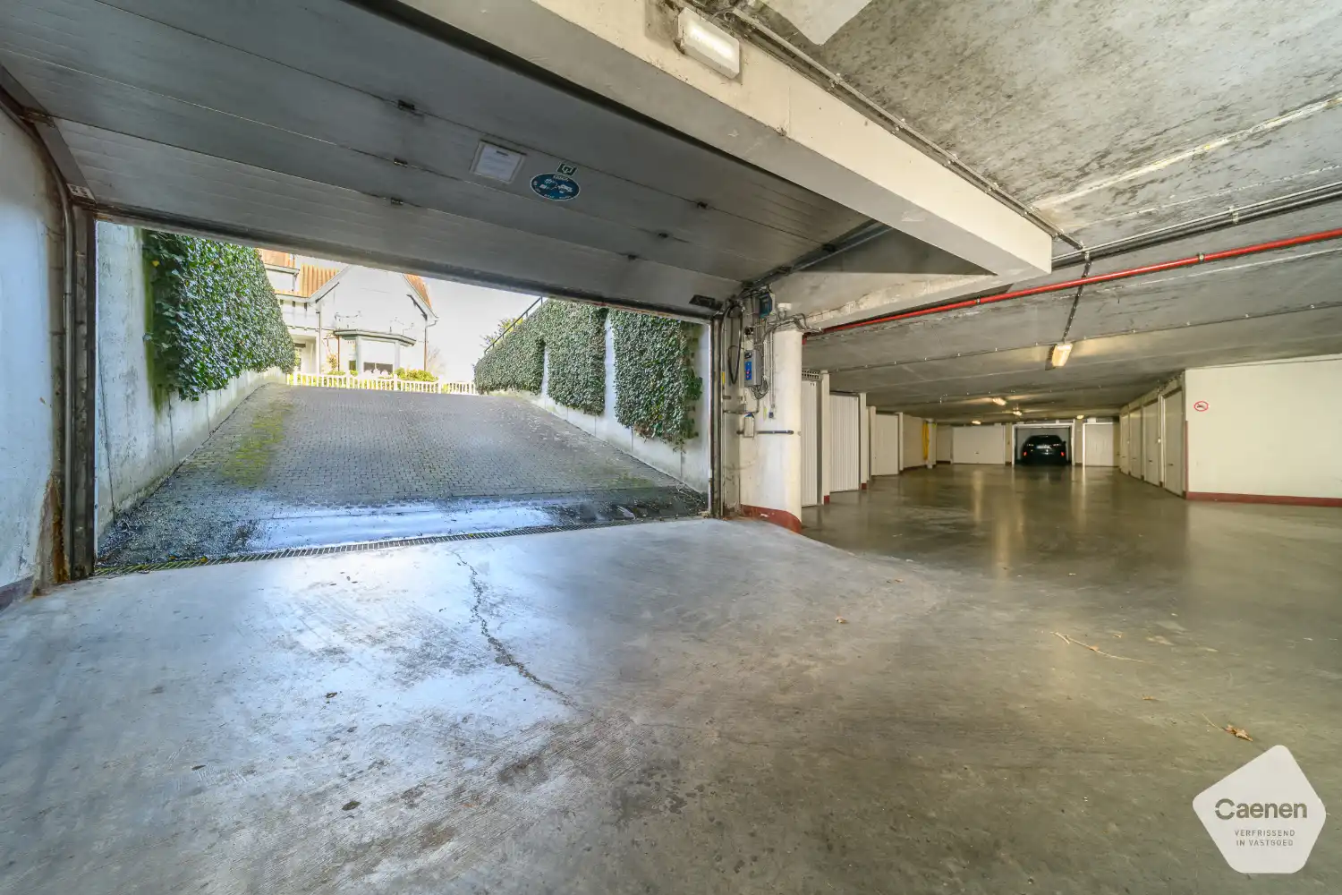 Zongericht hoekappartement met 2 slaapkamers in hartje Dumontwijk, inclusief ruime garage en kelder foto 21