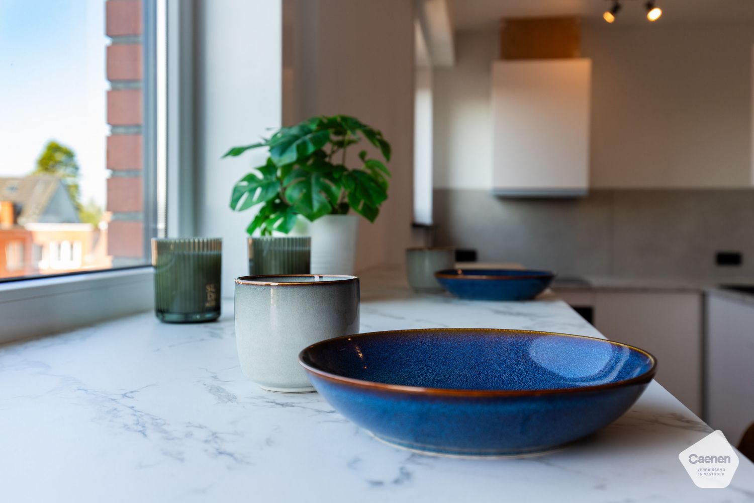STIJLVOL & GERENOVEERD APPARTEMENT in het hartje van OOSTKAMP MET 2 SLAAPKAMERS foto 4