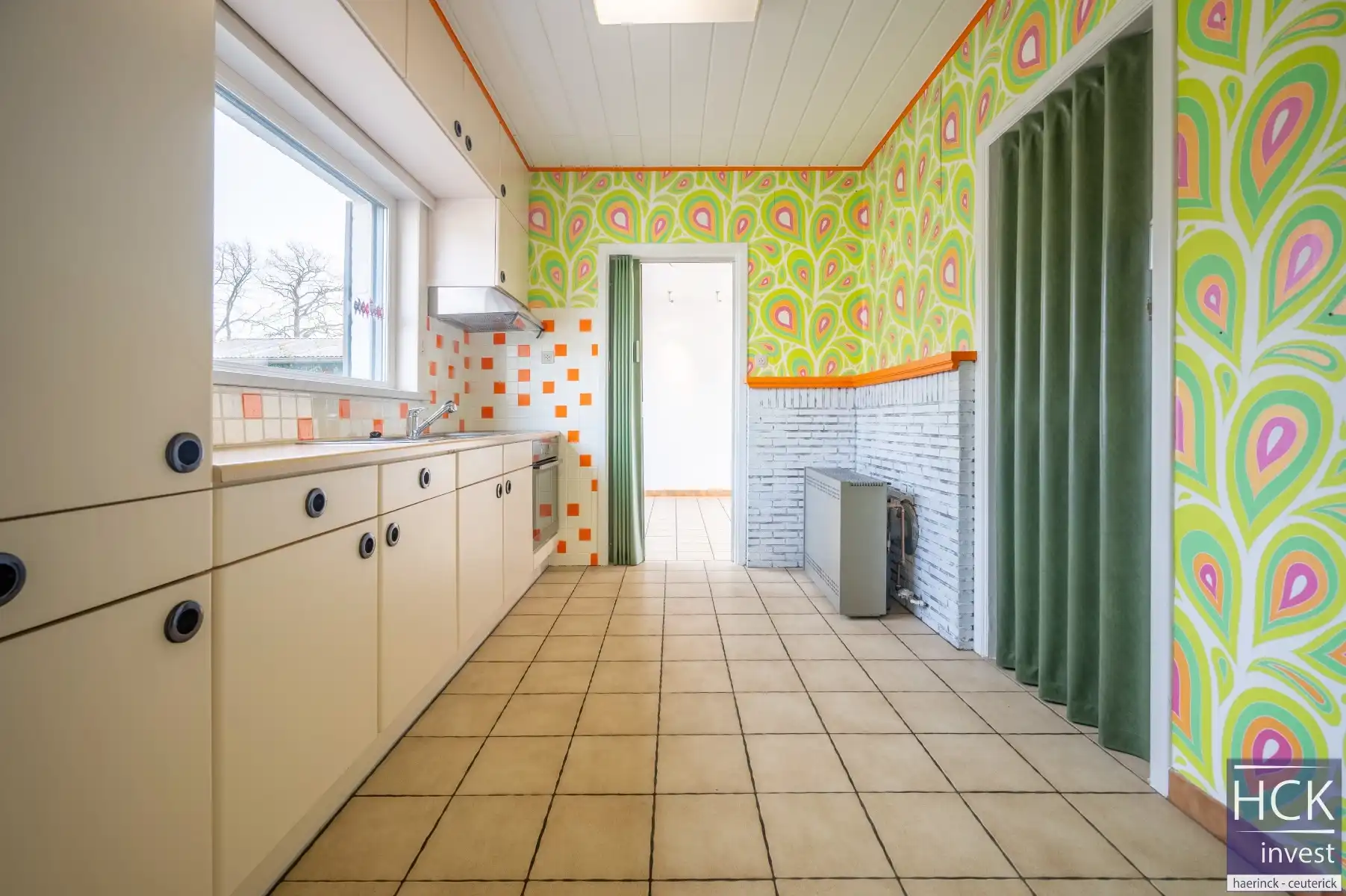 KRUISHOUTEM - Ruime halfopen woning op 674 m² met 4 SLPK., aan het Lozerbos! foto 8