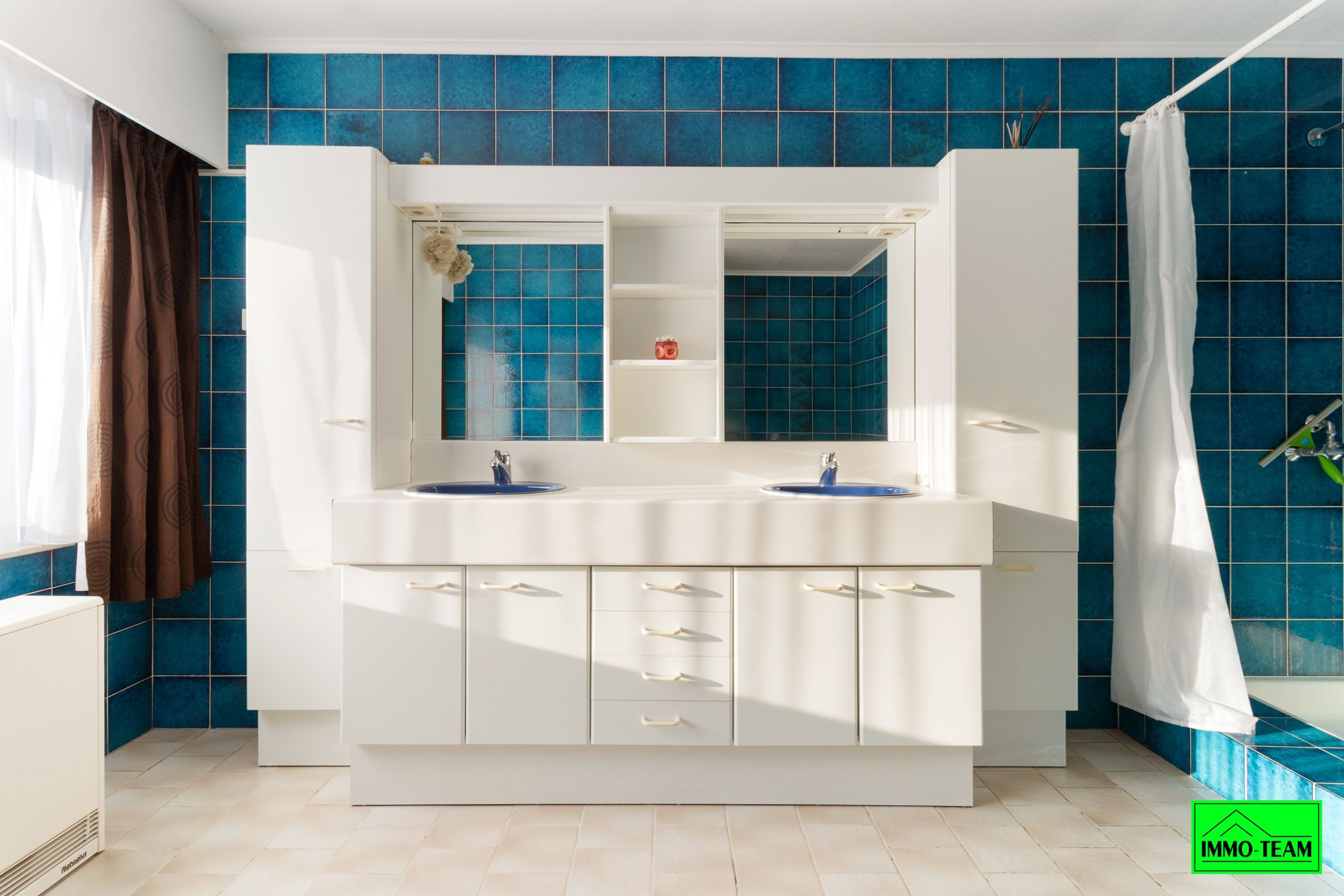 Ruime 2-gevelwoning met garage, tuin en 3 slaapkamers foto 14