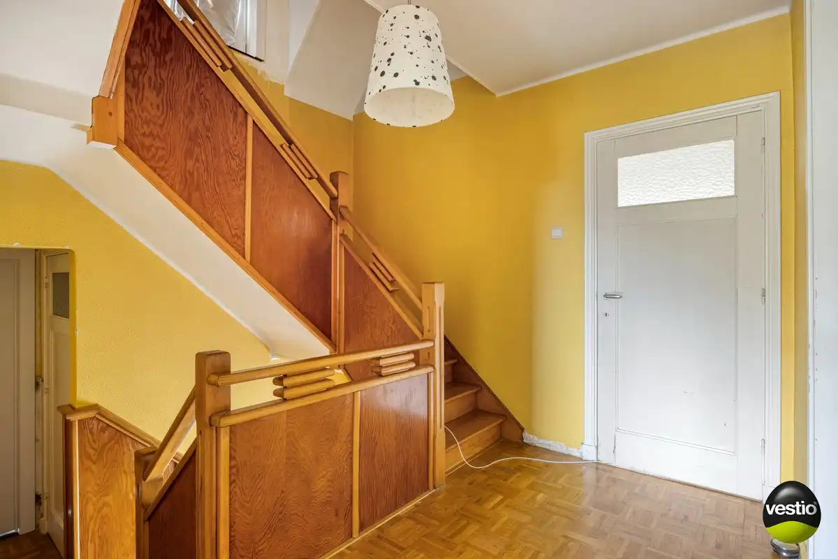 Exclusieve open bebouwing met 5 slaapkamers, zwemvijver en zonnige tuin op 17a 98ca foto 9