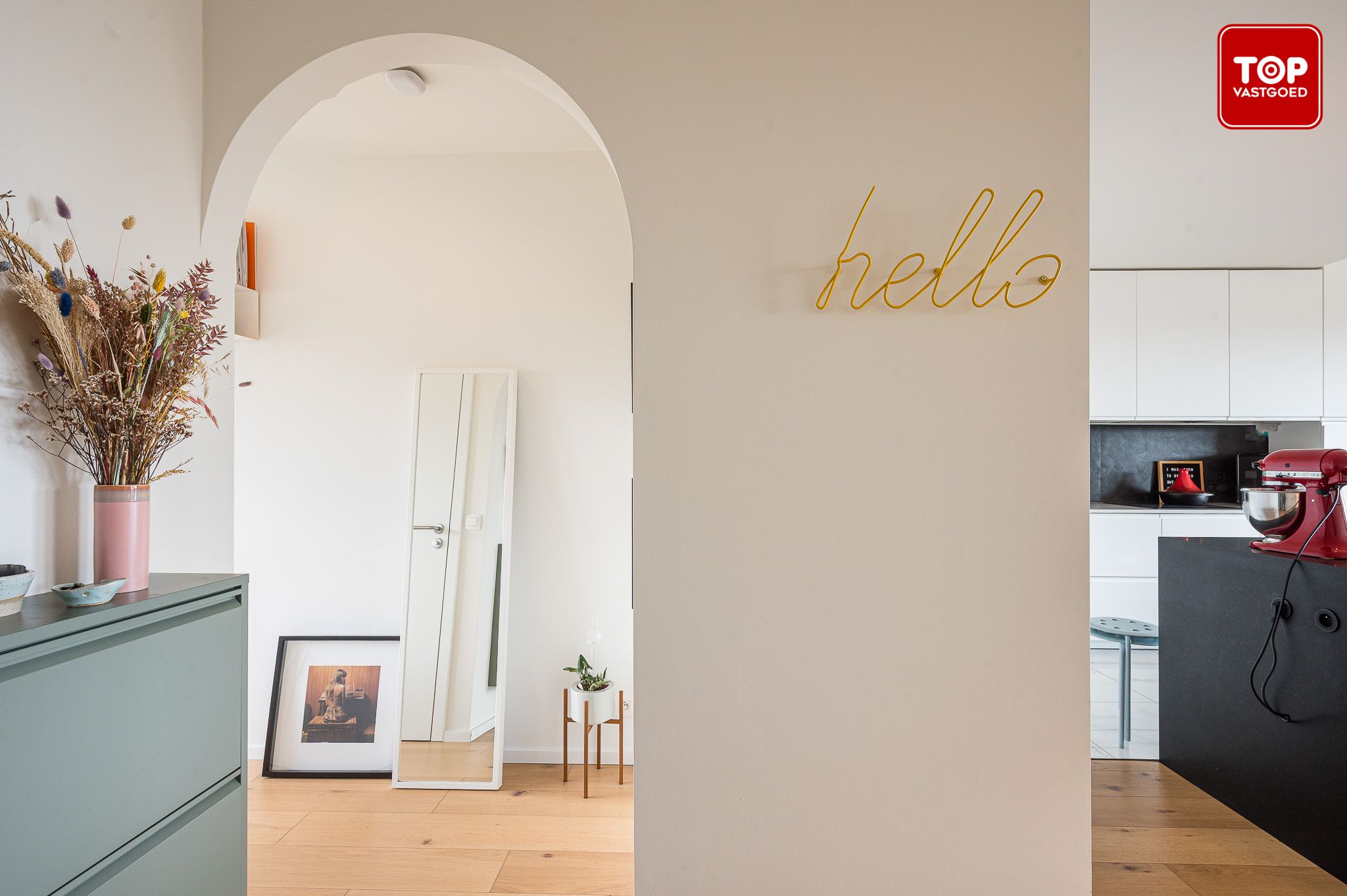Modern en energiezuinig appartement met zicht op het water en zicht op de binnentuin foto 16