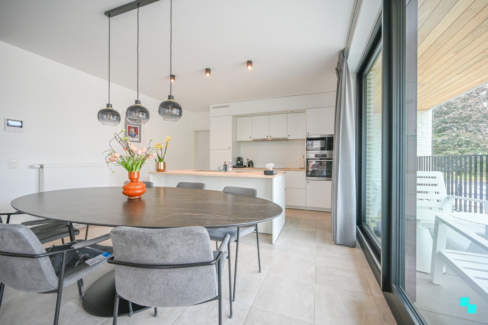 Nieuwbouwappartement op de eerste verdieping in Harelbeke! foto 3