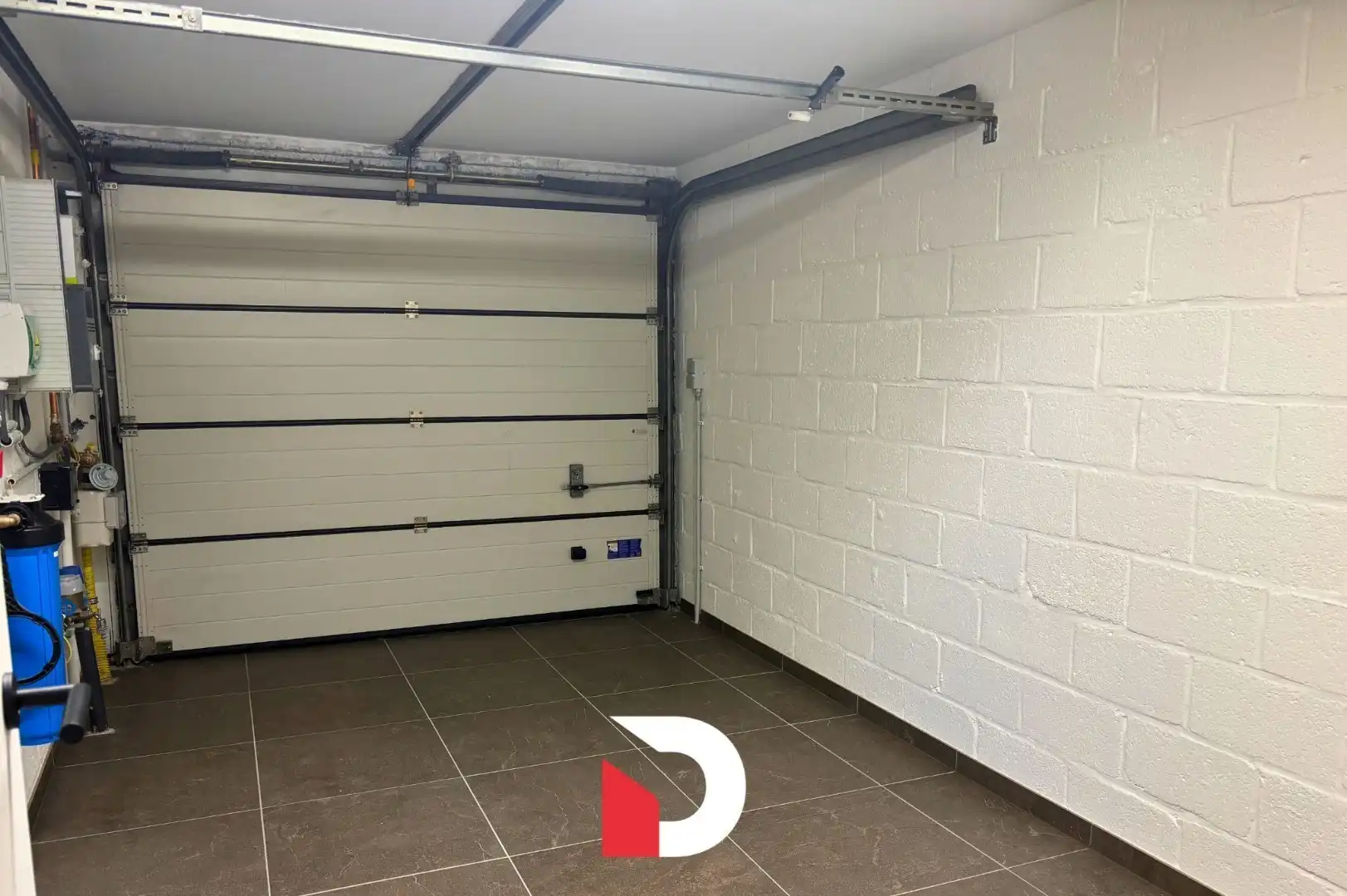 Gerenoveerde, lichtrijke woning met 3 slaapkamers en garage  foto 20