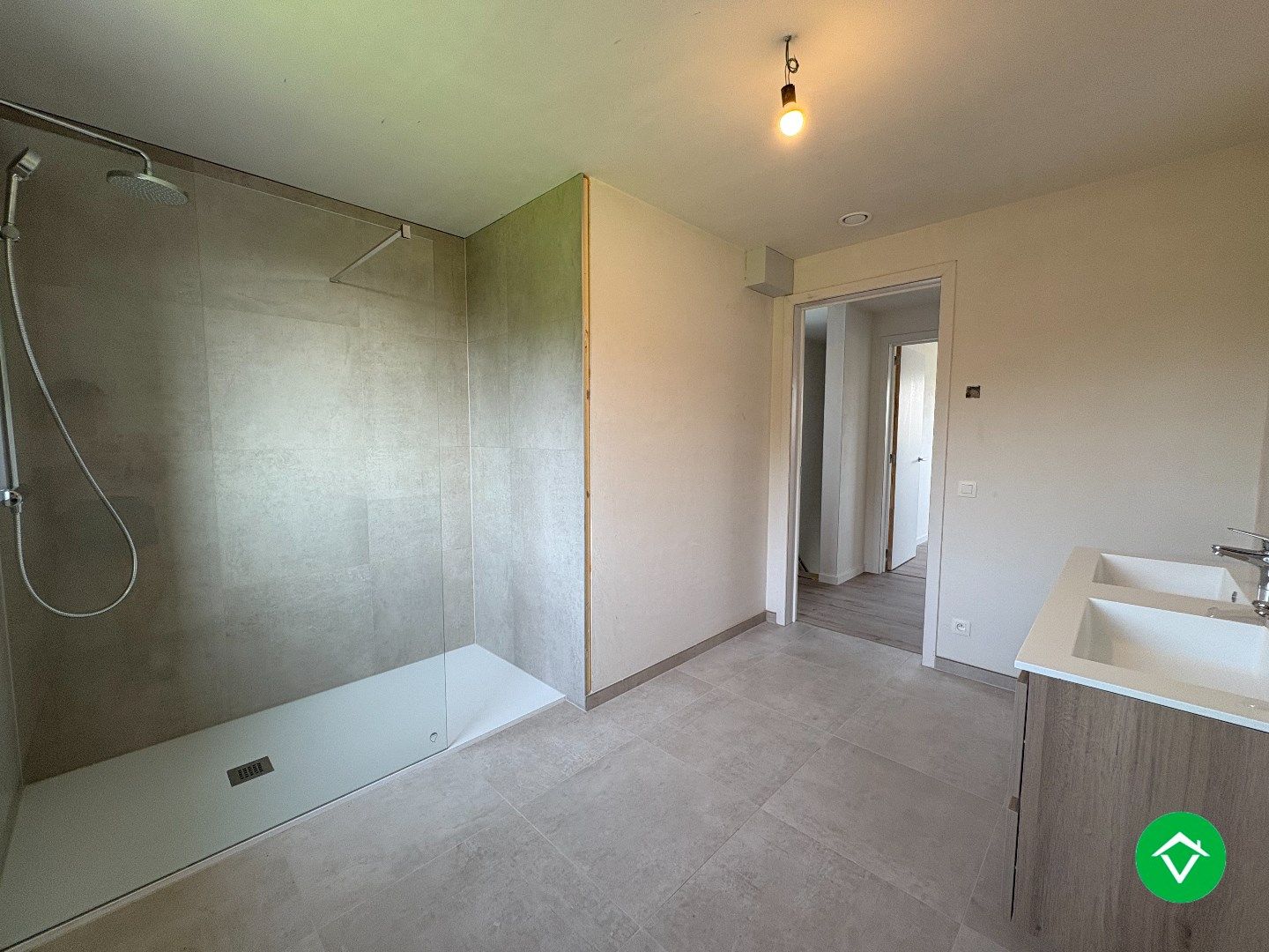 TE HUUR – Energiezuinige nieuwbouwwoning met tuin  foto 14