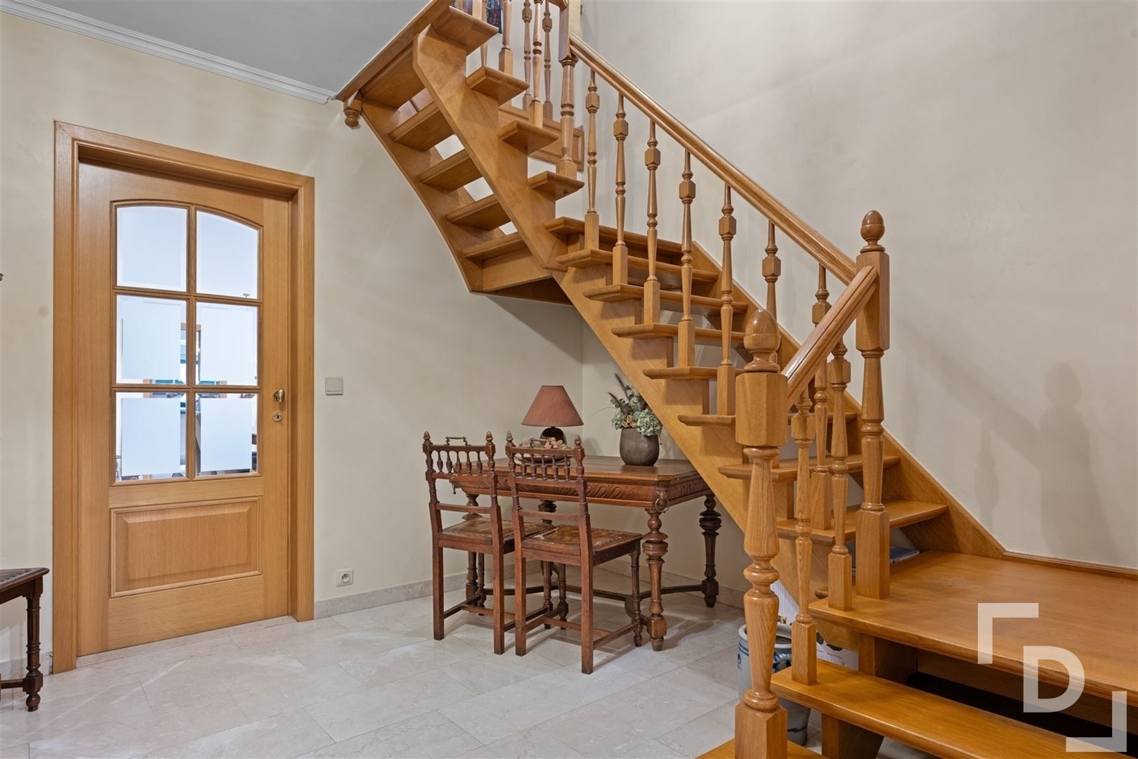 Ruime en energiezuinige villa te koop in Poperinge foto 16