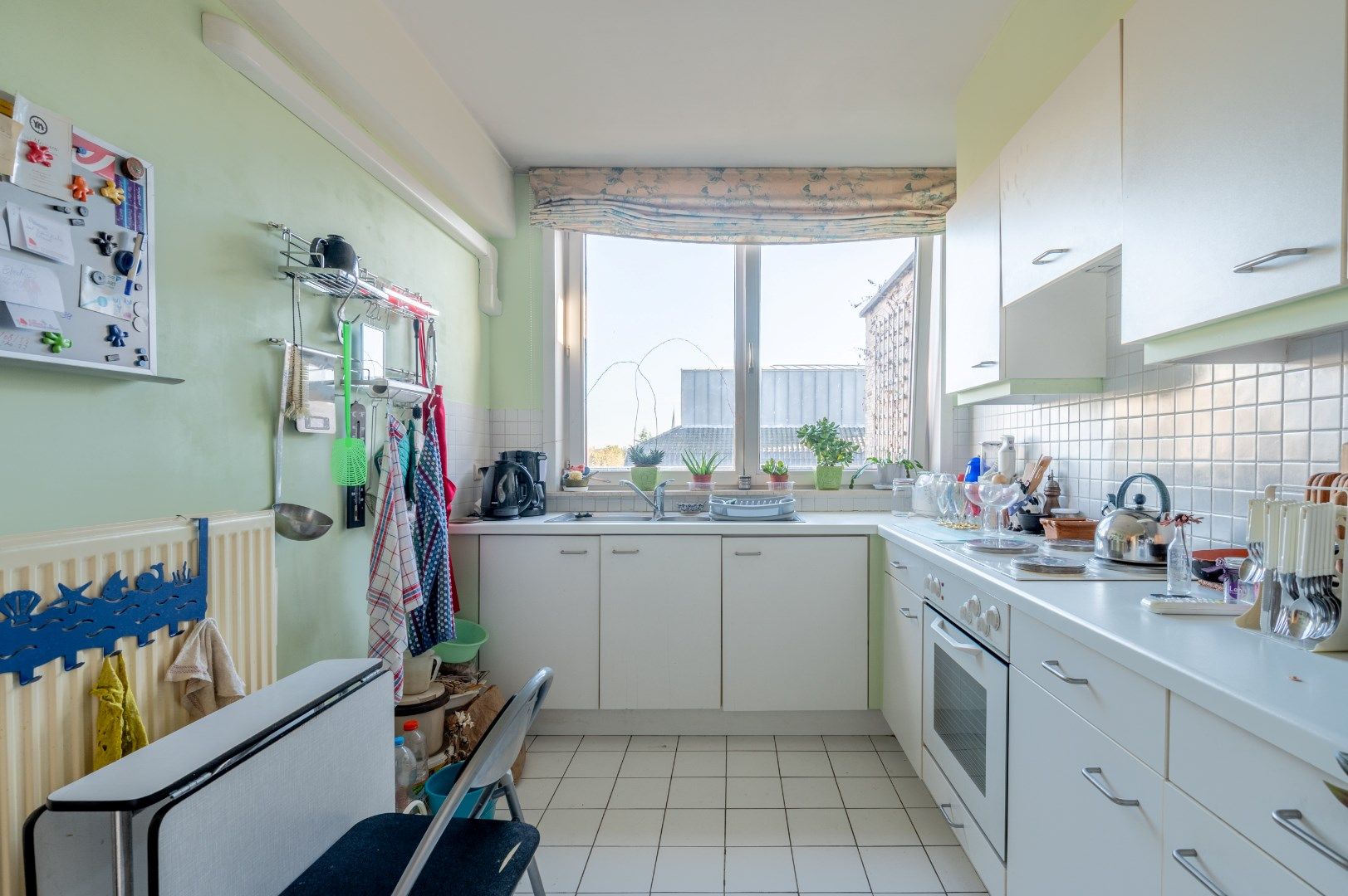 Appartement (125m²) te koop nabij centrum van Kortrijk op de 5de verdieping. foto 5