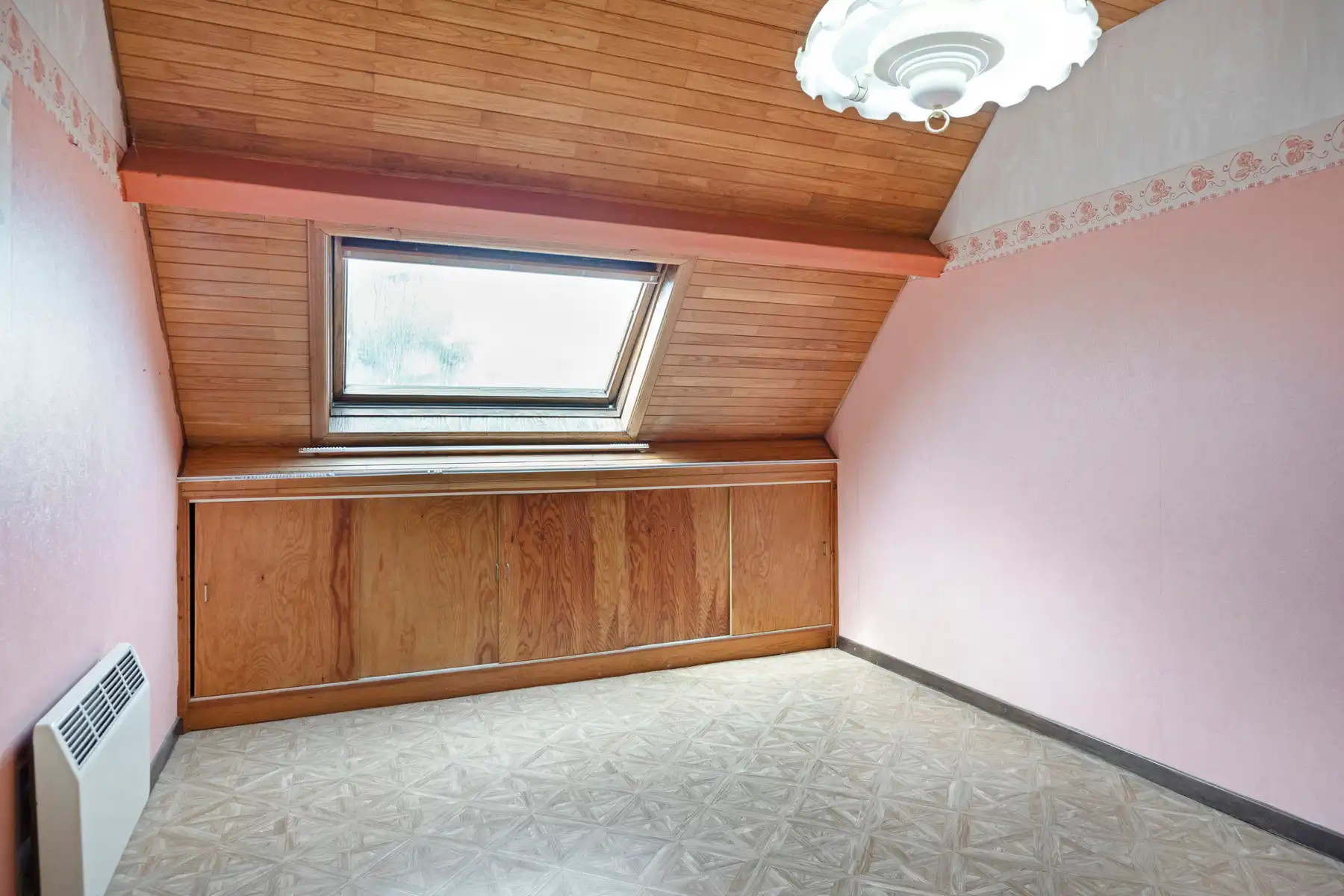 Landelijk gelegen woning met 6 slaapkamers op 12a 25ca foto 12