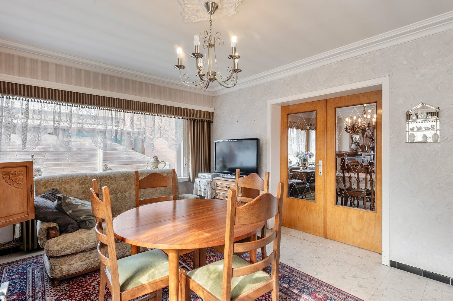 Te renoveren laagbouwwoning op ruim perceel van 1.125 m² – een buitenkans voor wie wil verbouwen! foto 15