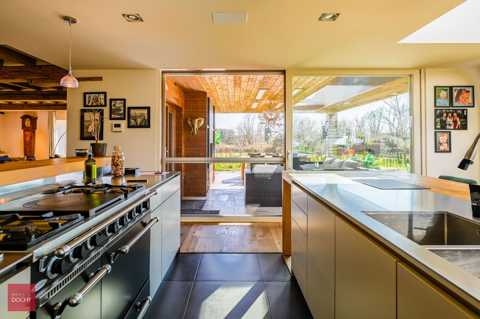 Recent vernieuwd landhuis op ca. 1,5ha foto 6