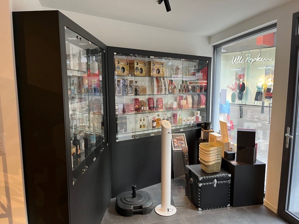 Winkel/handelsgelijkvloers foto 5