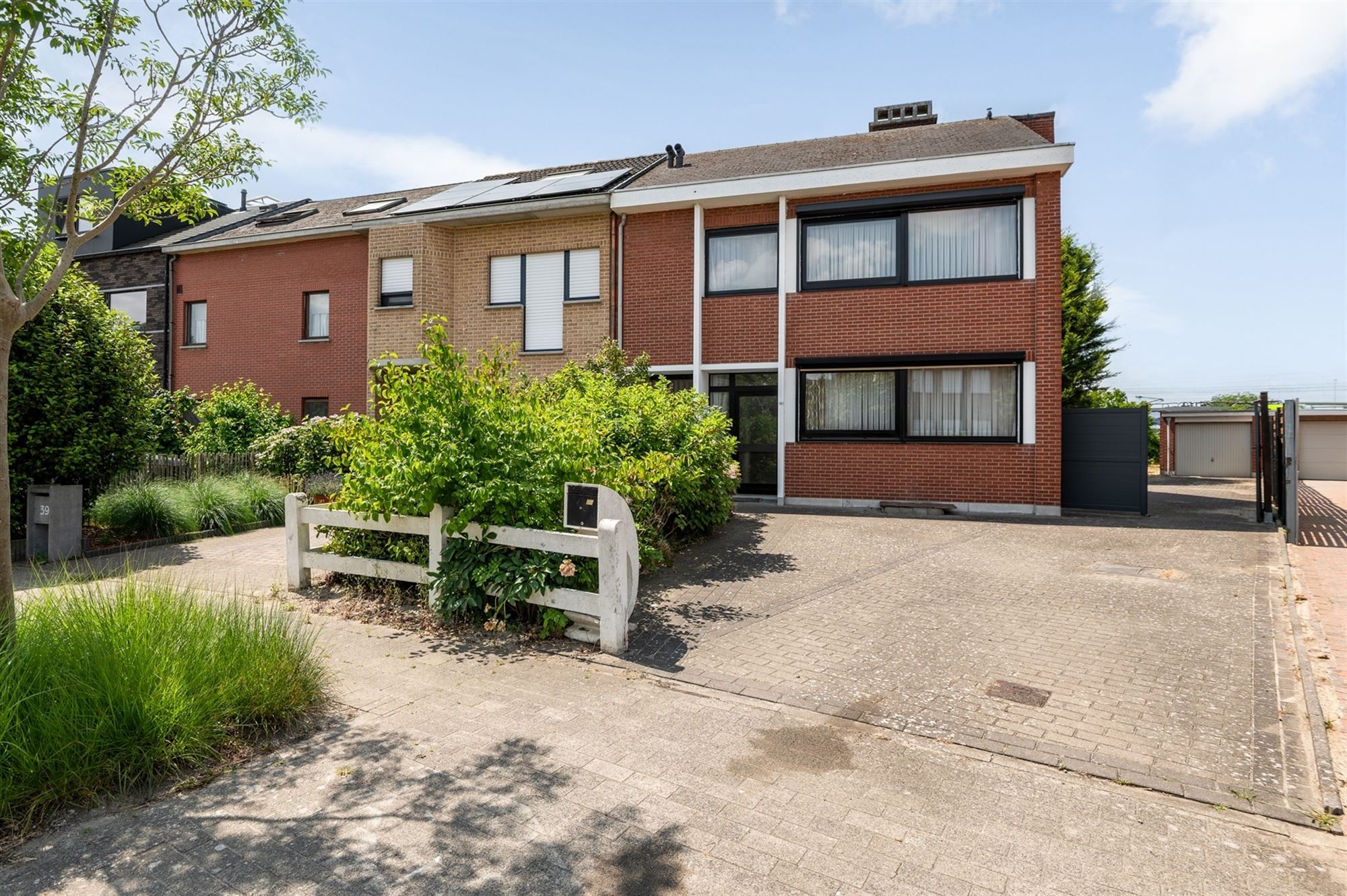 ()=>{if(producerUpdateValueVersion(node),producerAccessed(node),node.value===ERRORED)throw node.error;return node.value} Beatrijsstraat 41 - 2860 SINT-KATELIJNE-WAVER