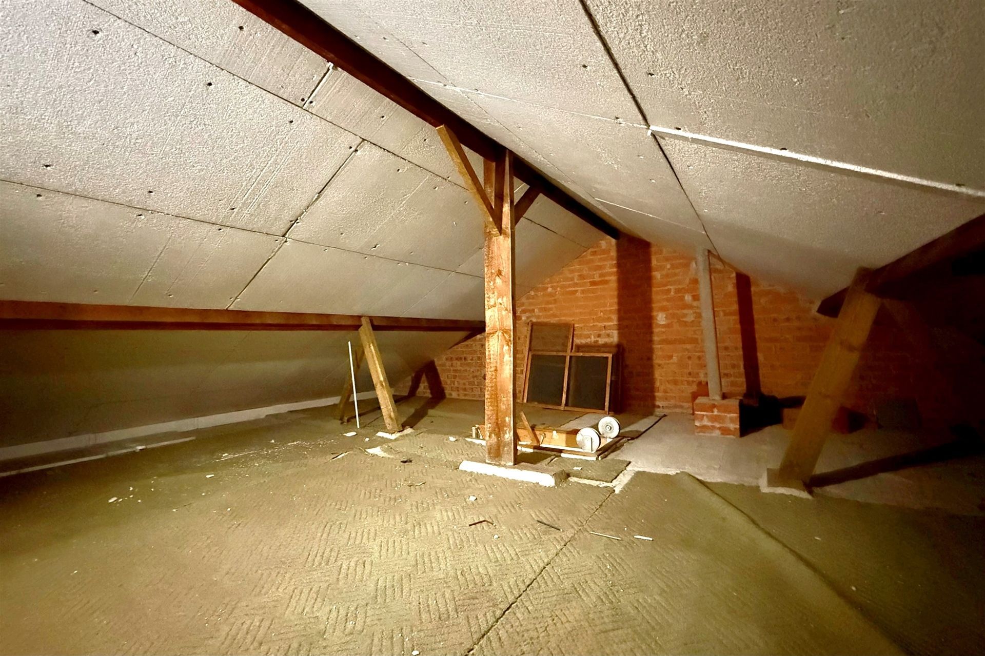 Ruime woning 4 slpk, garage en tuin foto 22