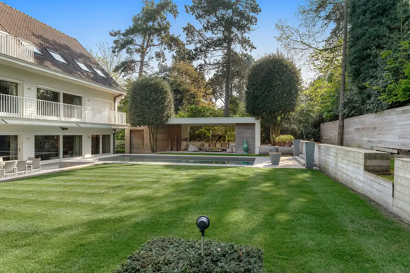 Exclusief: zeer discreet gelegen villa in een rustige omgeving in het Zoute foto 24