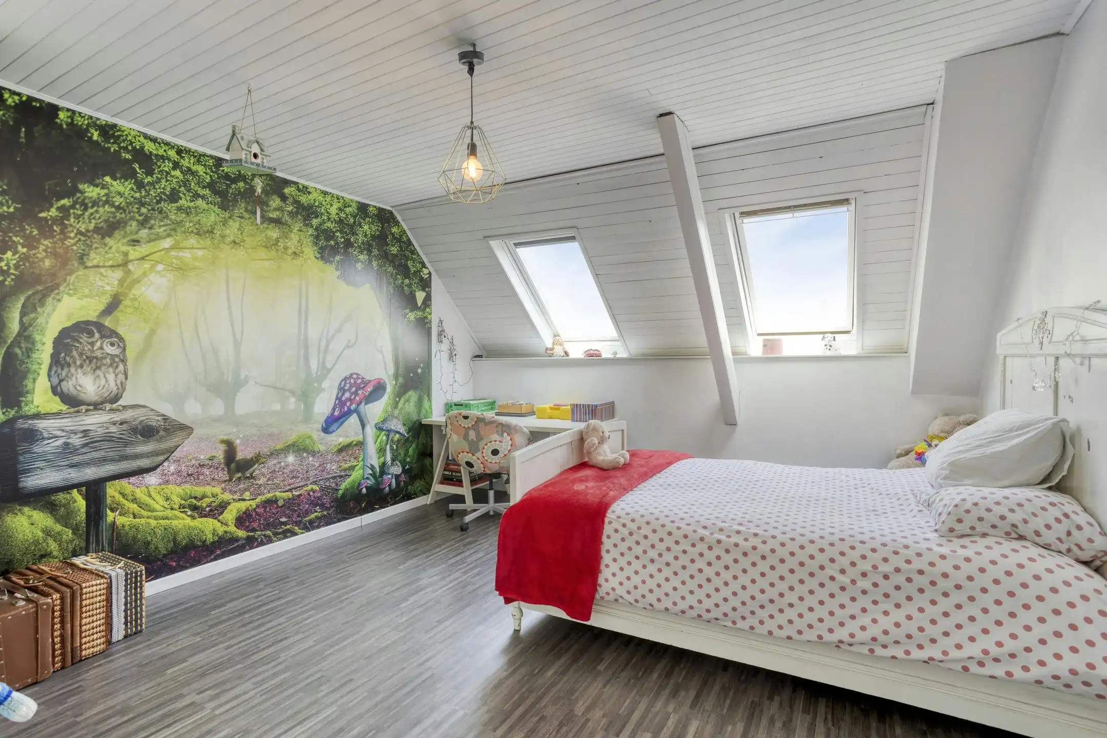 Handelspand met ruime woonst te koop in Ekeren foto 28