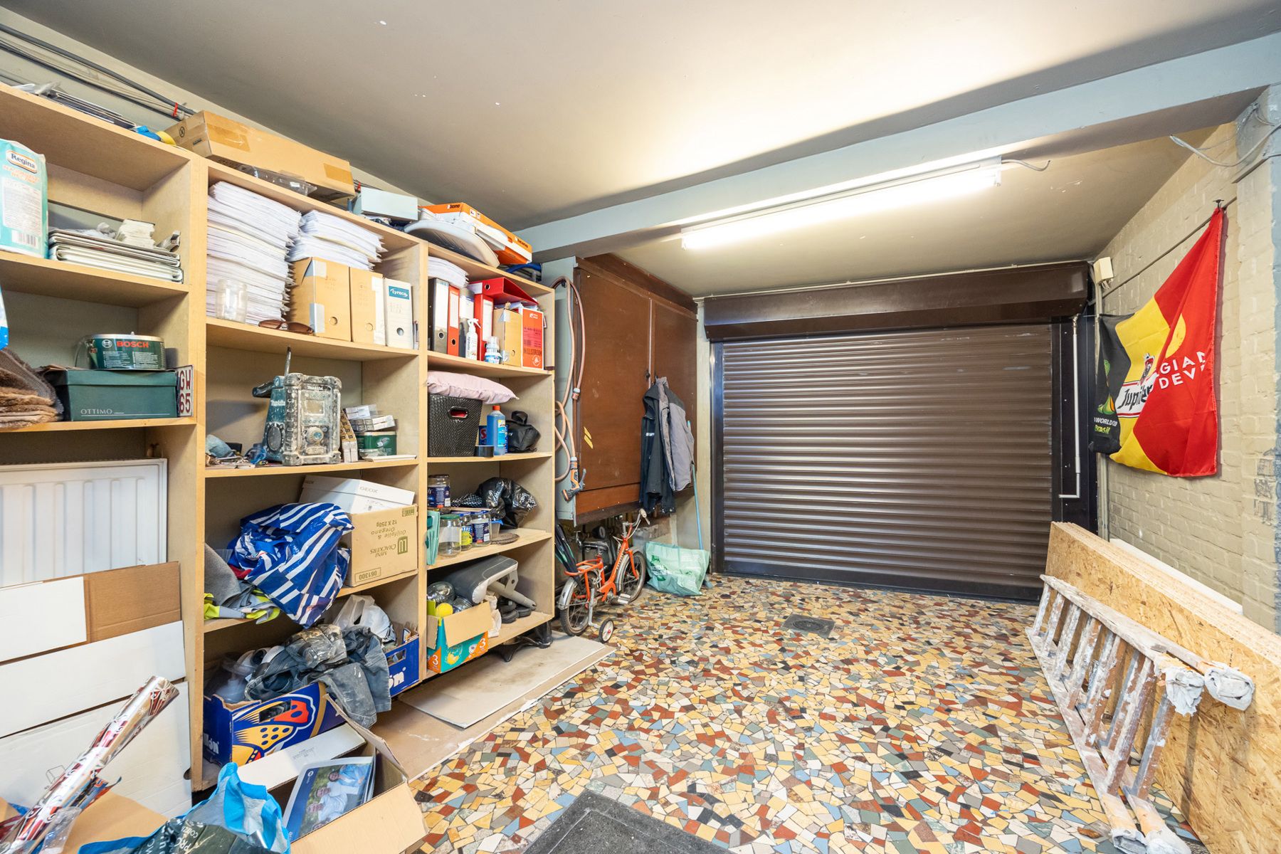 Rijwoning met potentieel op een uitstekende locatie foto 11