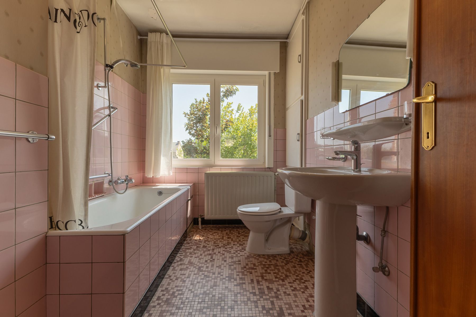 Gunstig gelegen woning met 3 slaapkamers foto 17