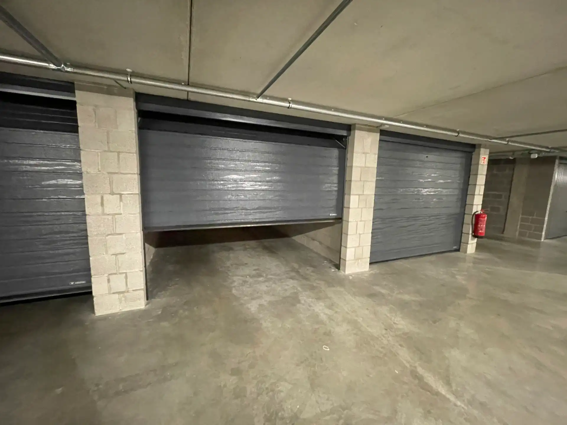 Garage te koop foto 5