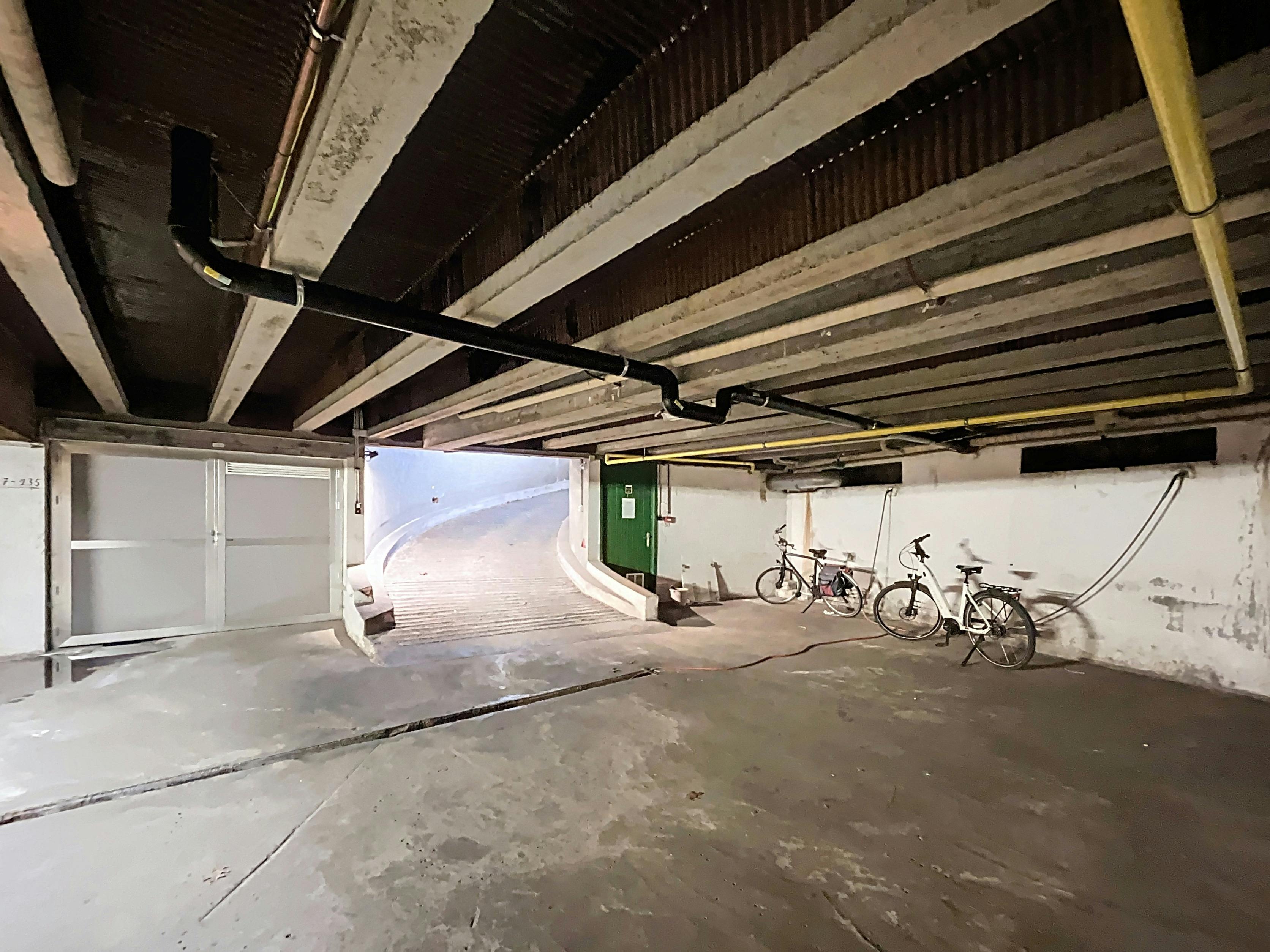 Appartement met 2 slaapkamers en garage te koop in Waarschoot foto 18