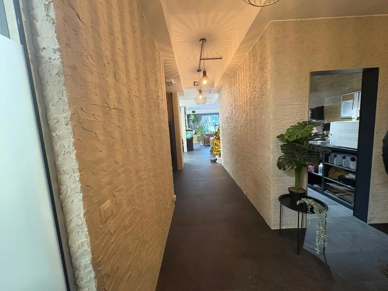 Ruim handelspand op de markt van Berlaar foto 9