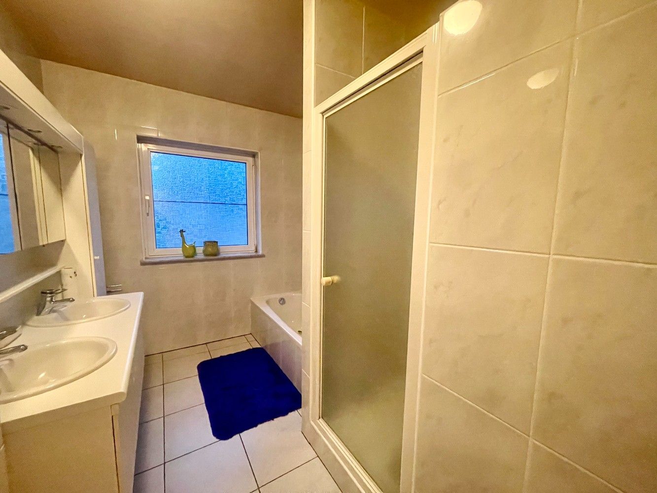 Gunstig gelegen woning met groot terras/tuin en aparte garage foto 25