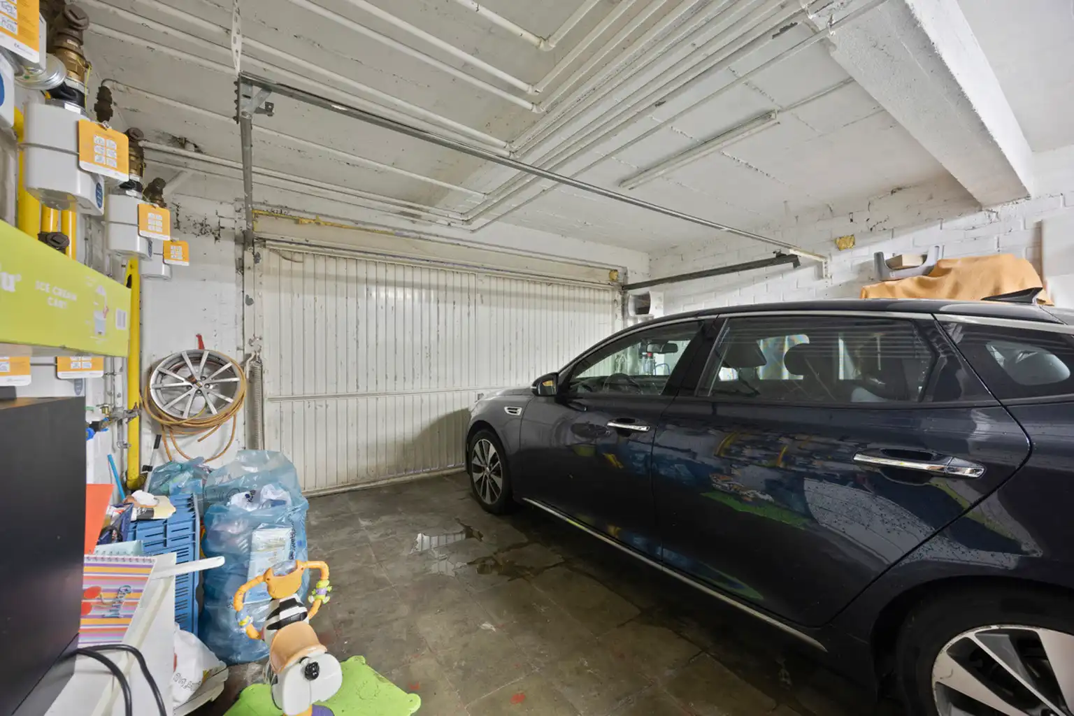 Instapklaar 1 slaapkamer lichtrijk en modern hoekappartement foto 14