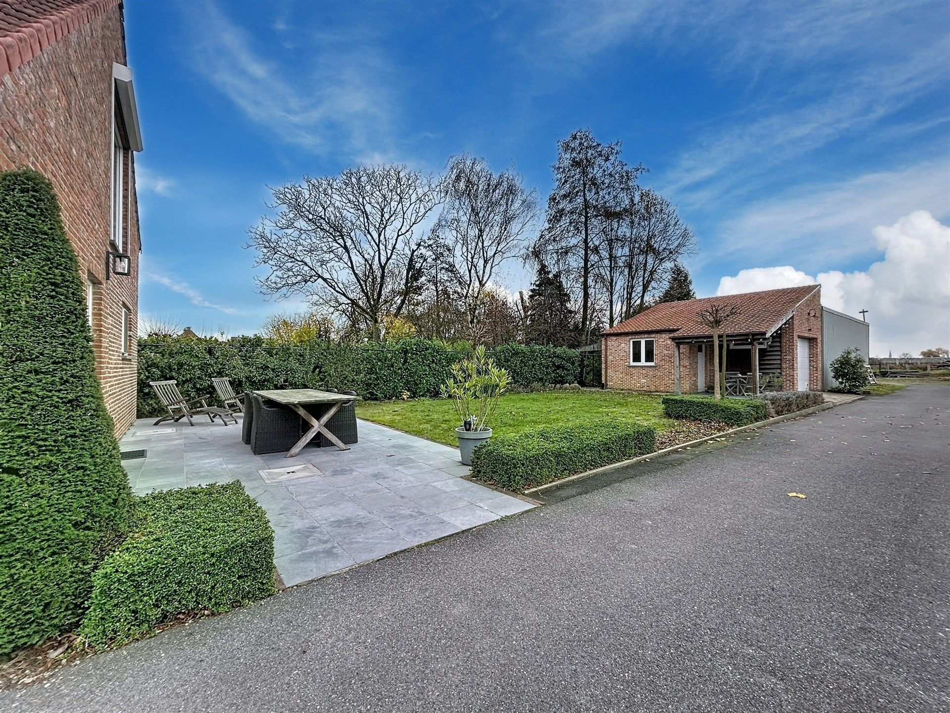 Open bebouwing met 4 slaapkamers op 3550m² foto 13