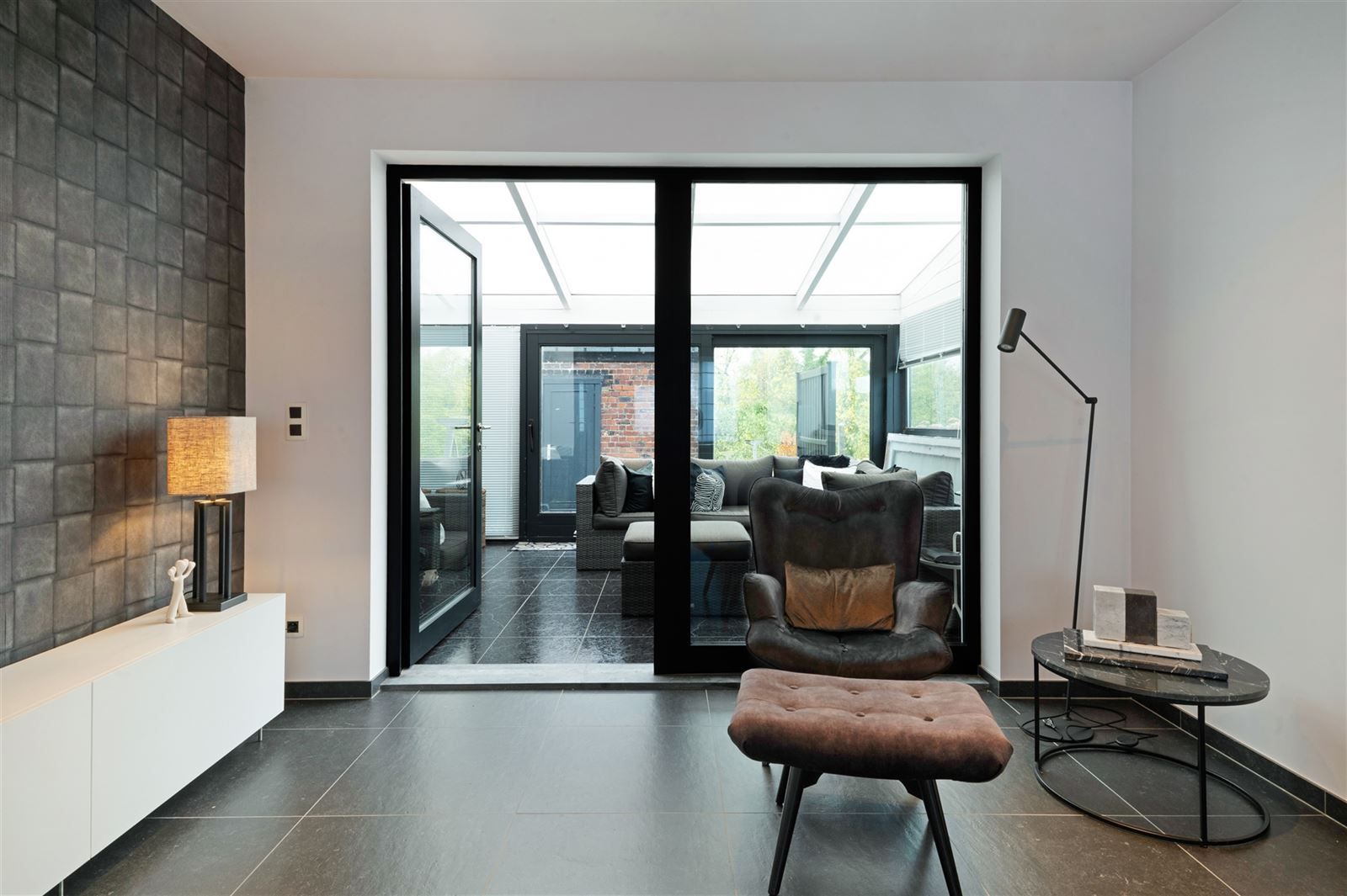 Rustig gelegen deels gerenoveerde woning foto 7