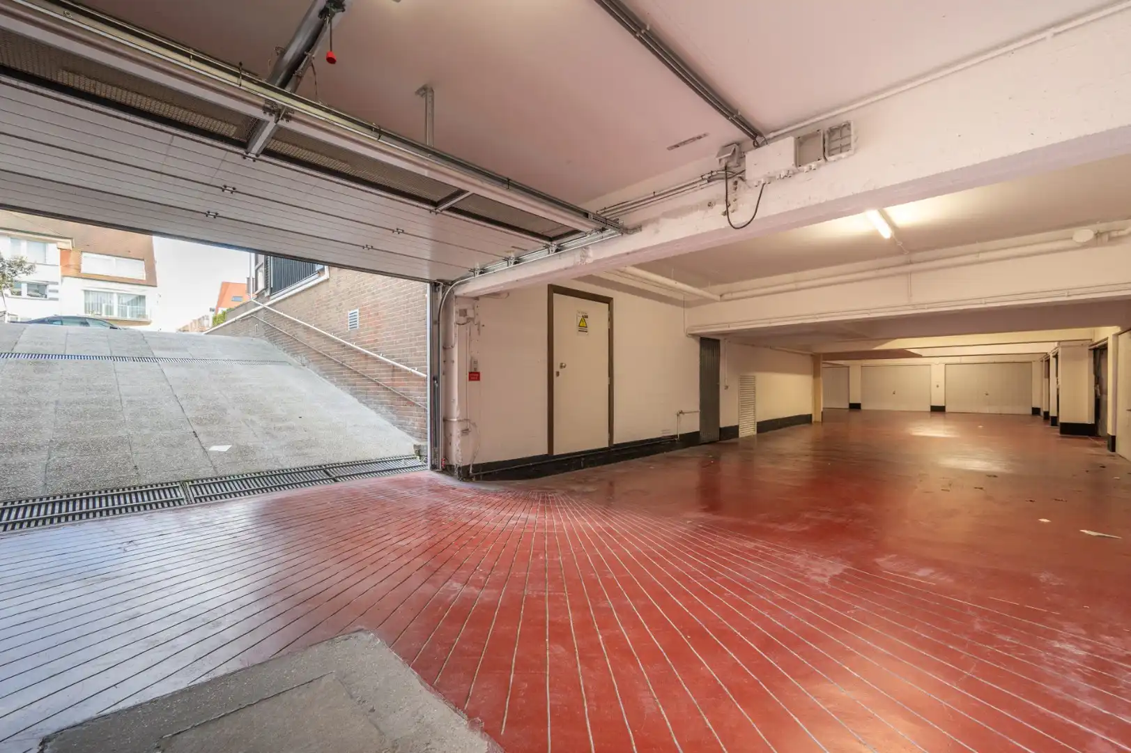 Op te frissen appartement met 2 slaapkamers en frontaal zeezicht. foto 16