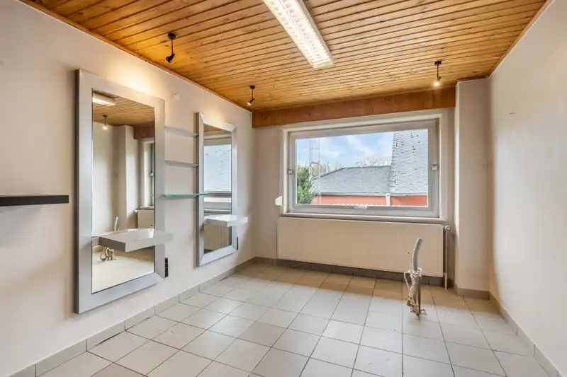 Uniek gelegen perceel met te renoveren woning op 24 are foto 27