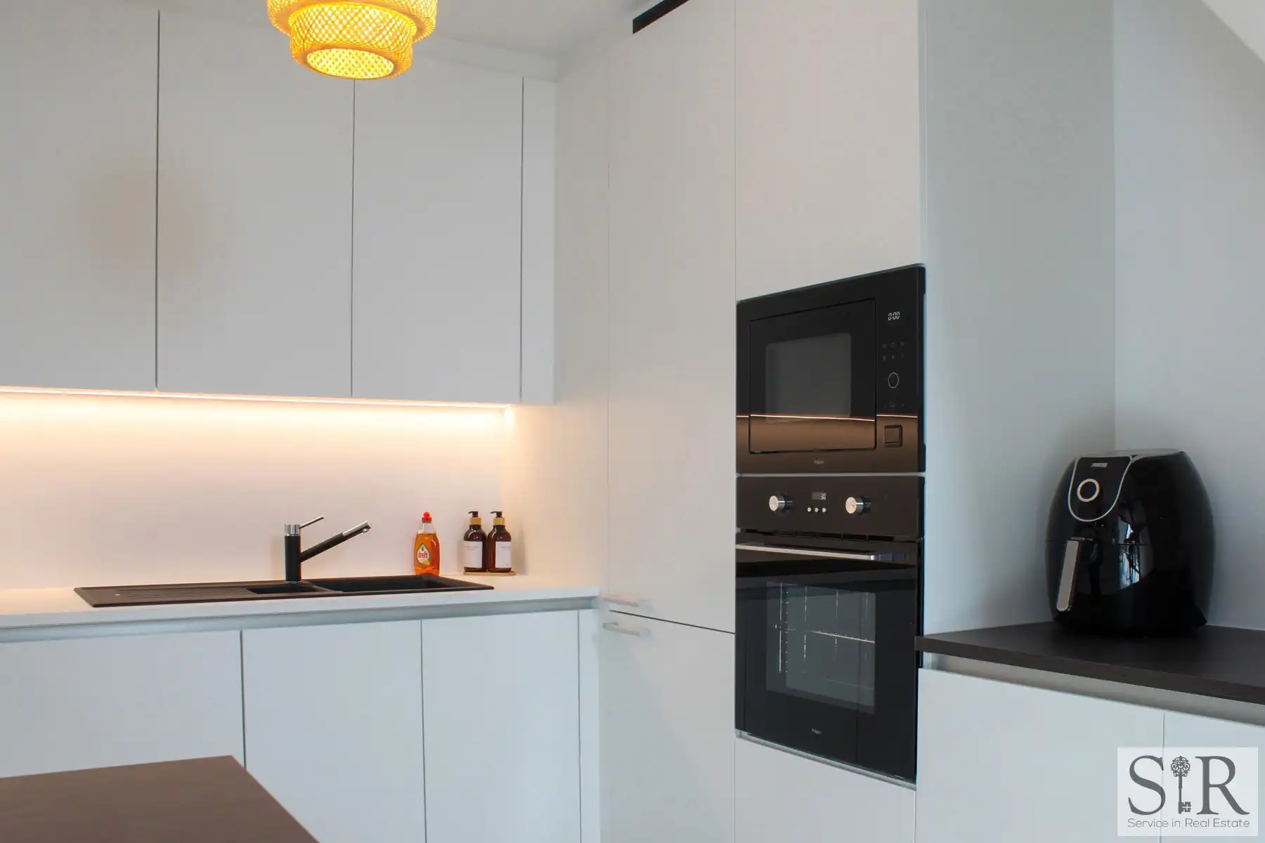 Appartement te huur foto 9