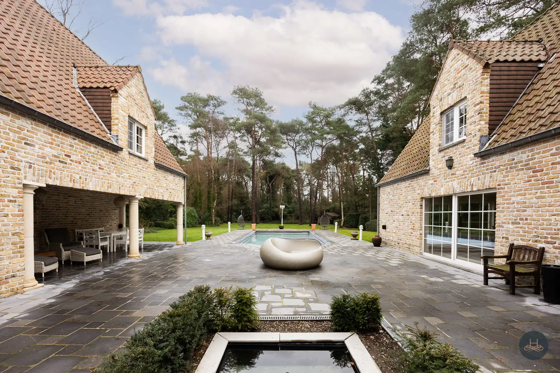 Exclusieve villa met binnenzwembad foto 23