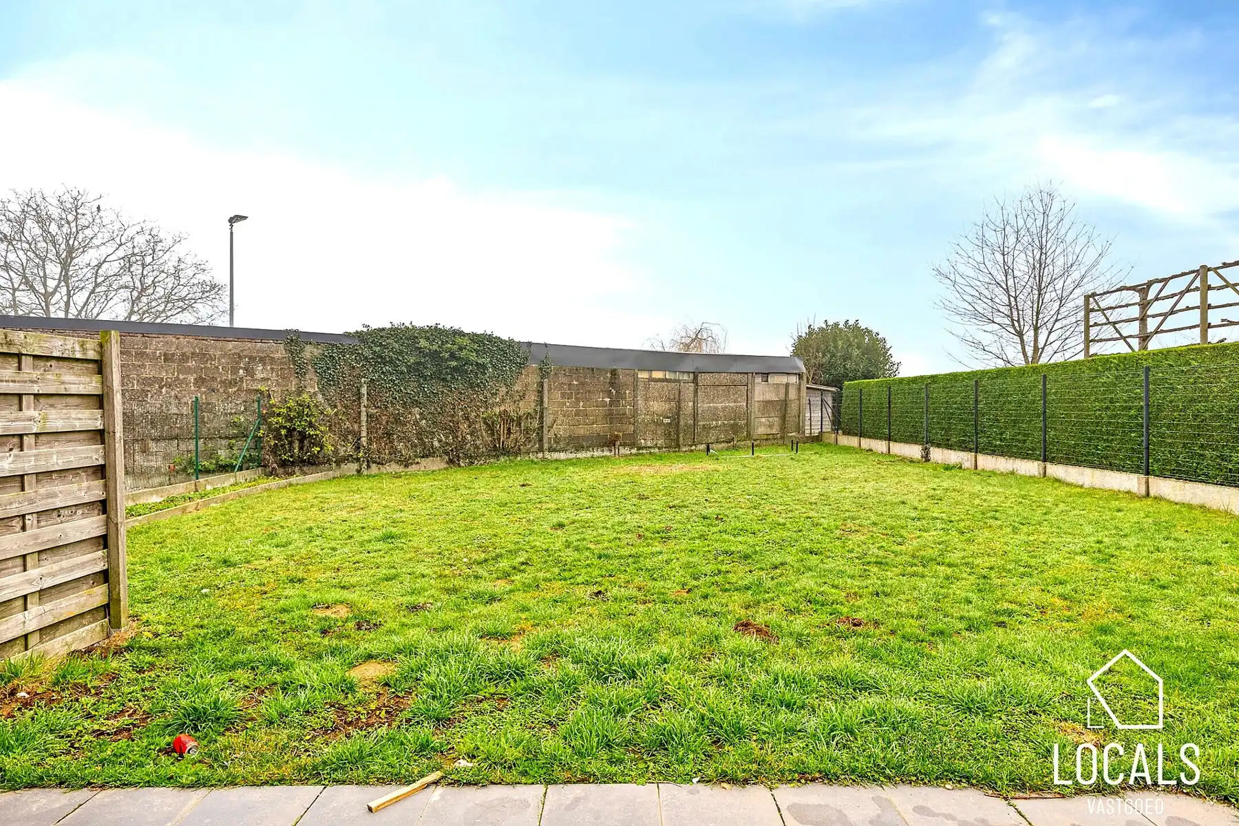 Instapklare gezinswoning met 4 slaapkamers en tuin foto 10