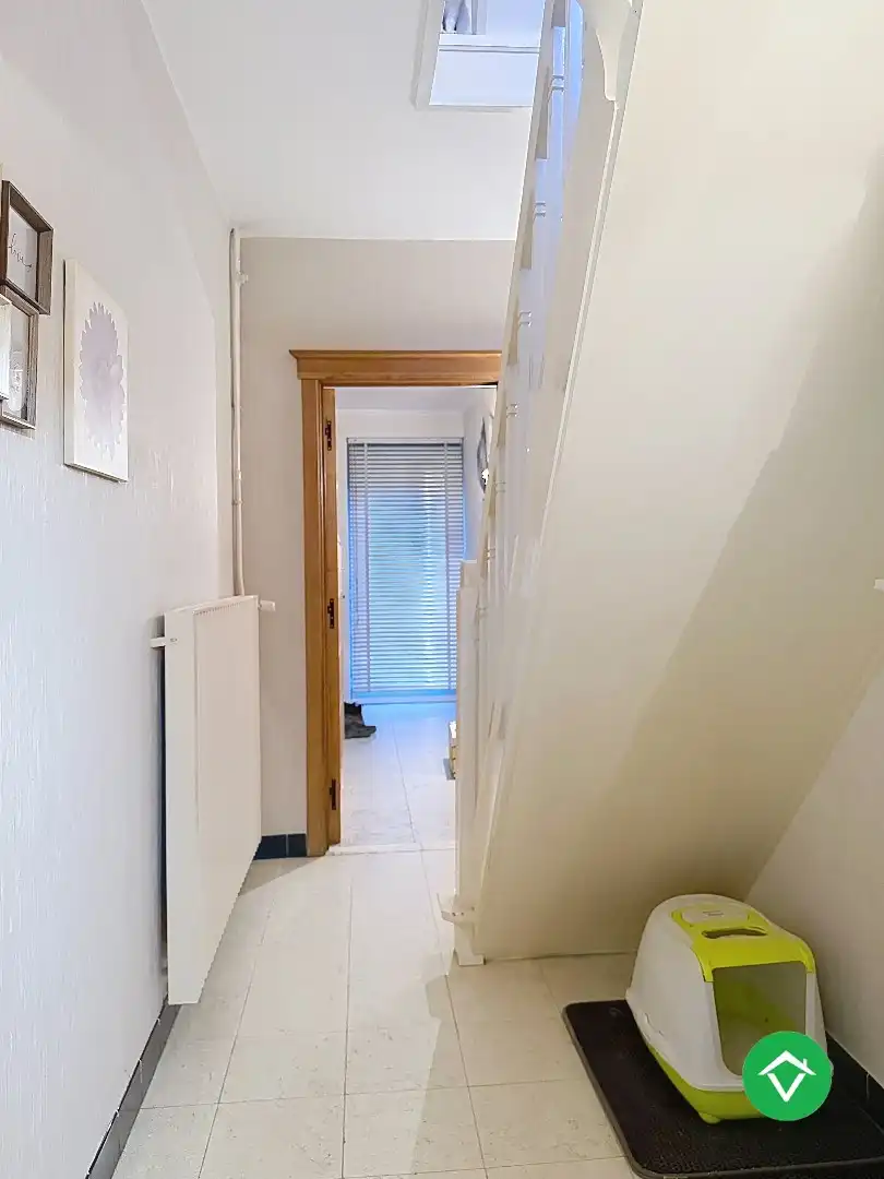 Ruime woning met 4 slaapkamers en terras te Ichtegem foto 9