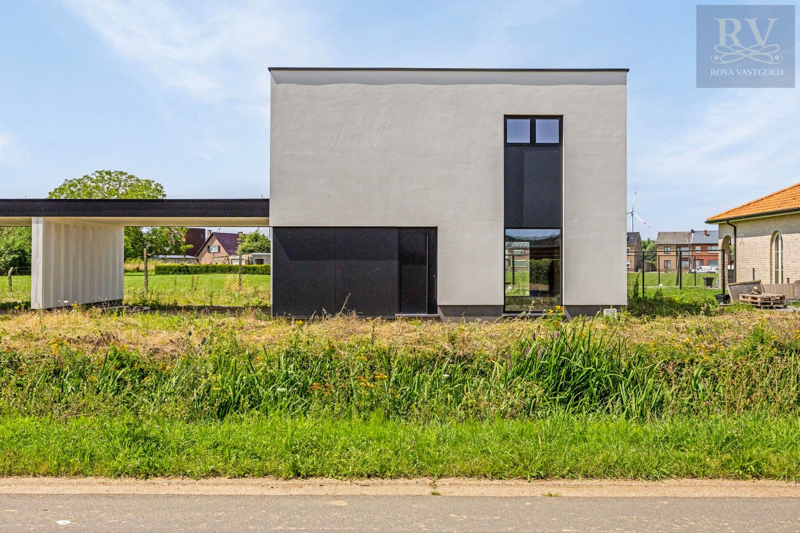 MODERNE EN ENERGIEZUINIGE NIEUWBOUWWONING MET 3 SLPK'S IN BOORSEM foto 1