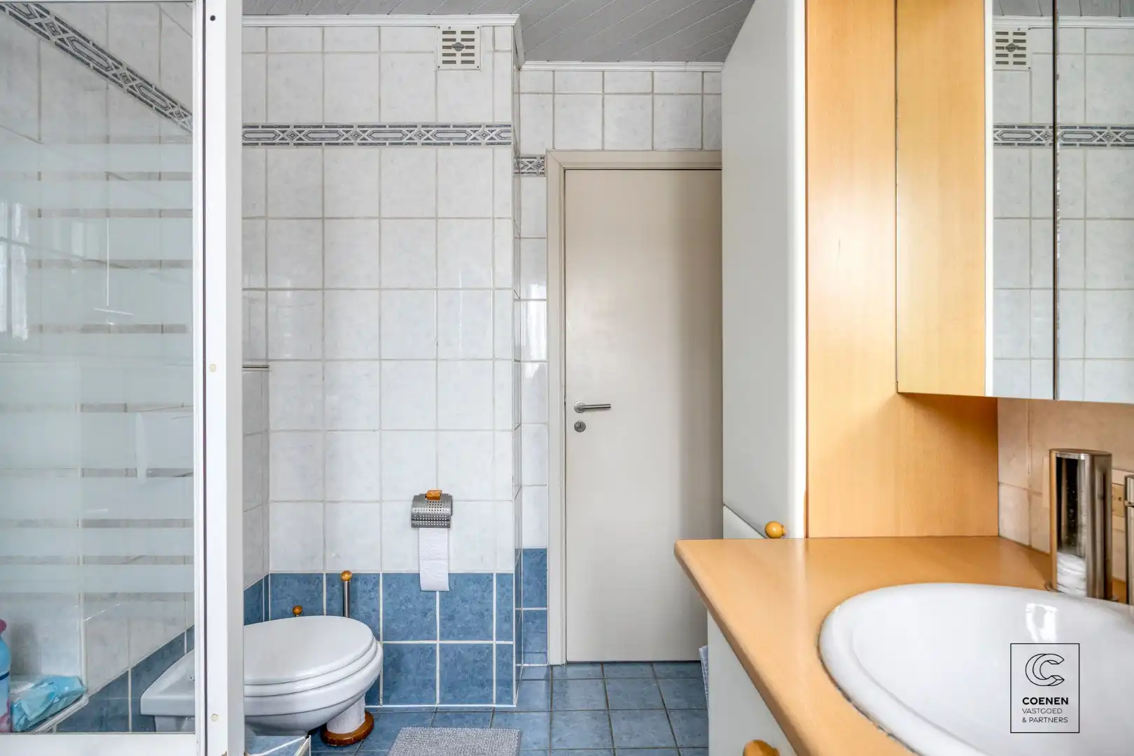 Zeer verzorgde bel-etagewoning op een centrale ligging te Kontich! foto 12