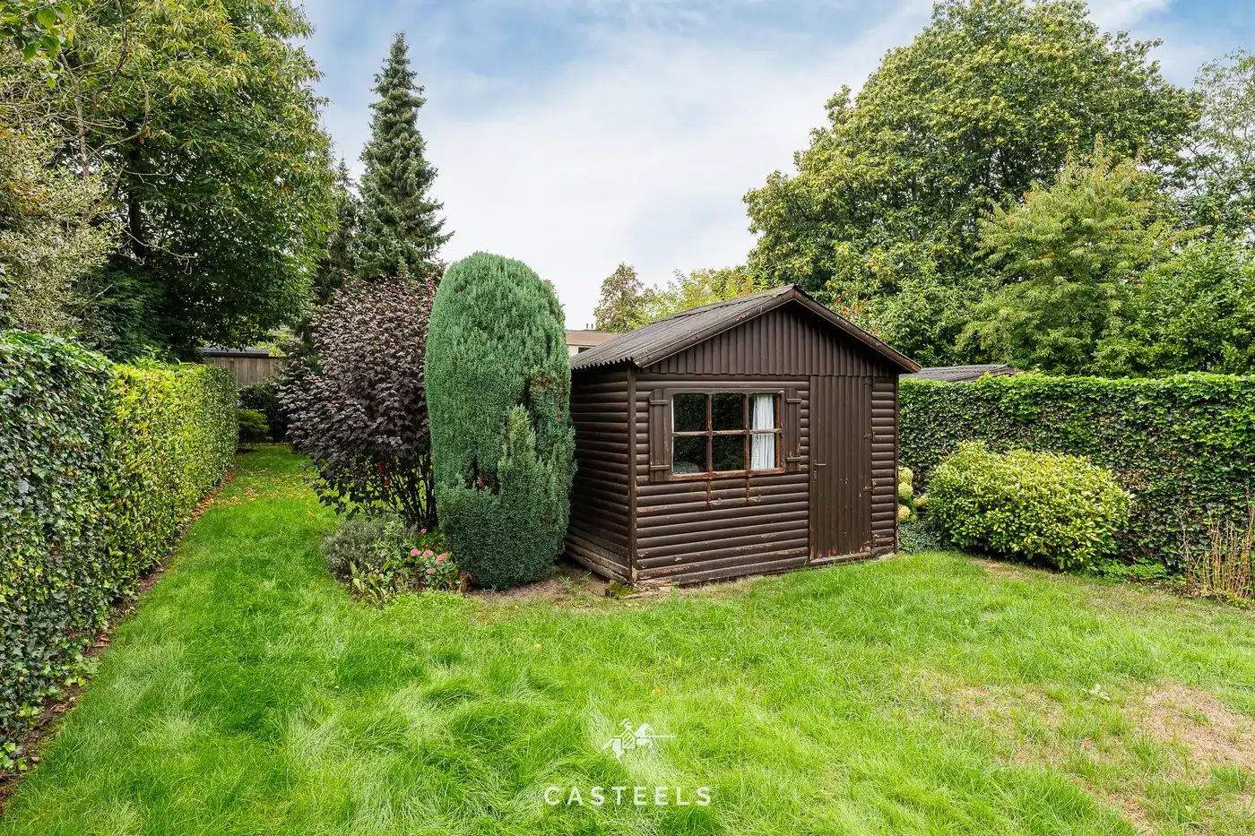 Ruime HOB met 4 slaapkamers en zonnige tuin in een groene, rustige omgeving foto 16