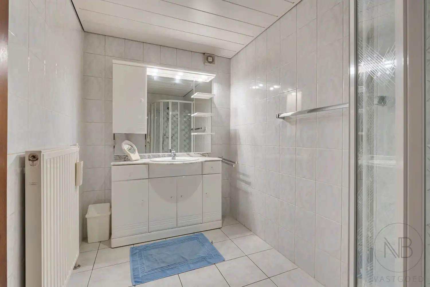 Gelijkvloerse woning in een rustige straat! foto 23