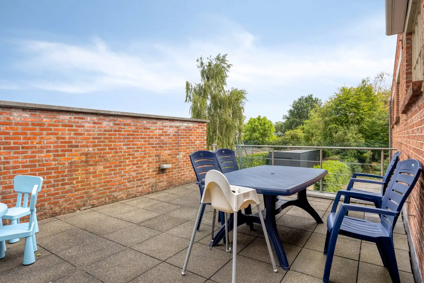 Unieke opbrengsteigendom met commercieel gedeelte en 2 ruime appartementen !  foto 18