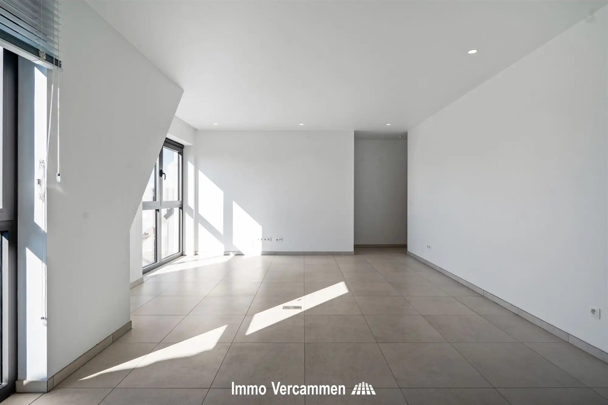 Recent appartement te Berlaar foto 3