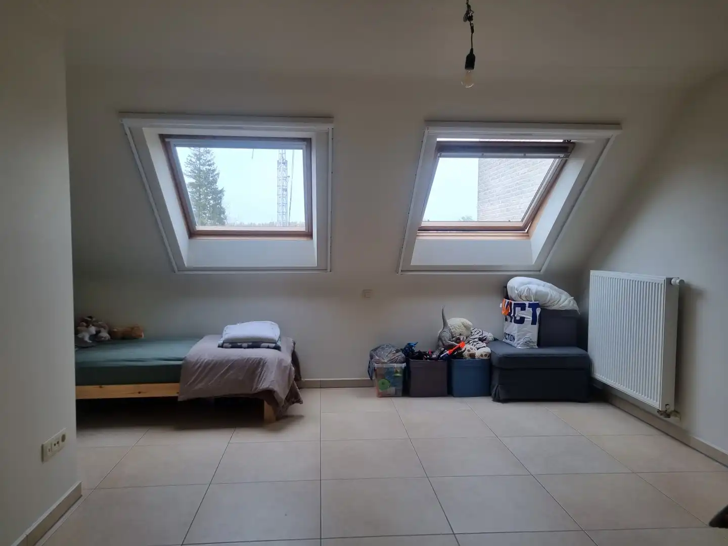 Ruim duplex appartement met garage. foto 5