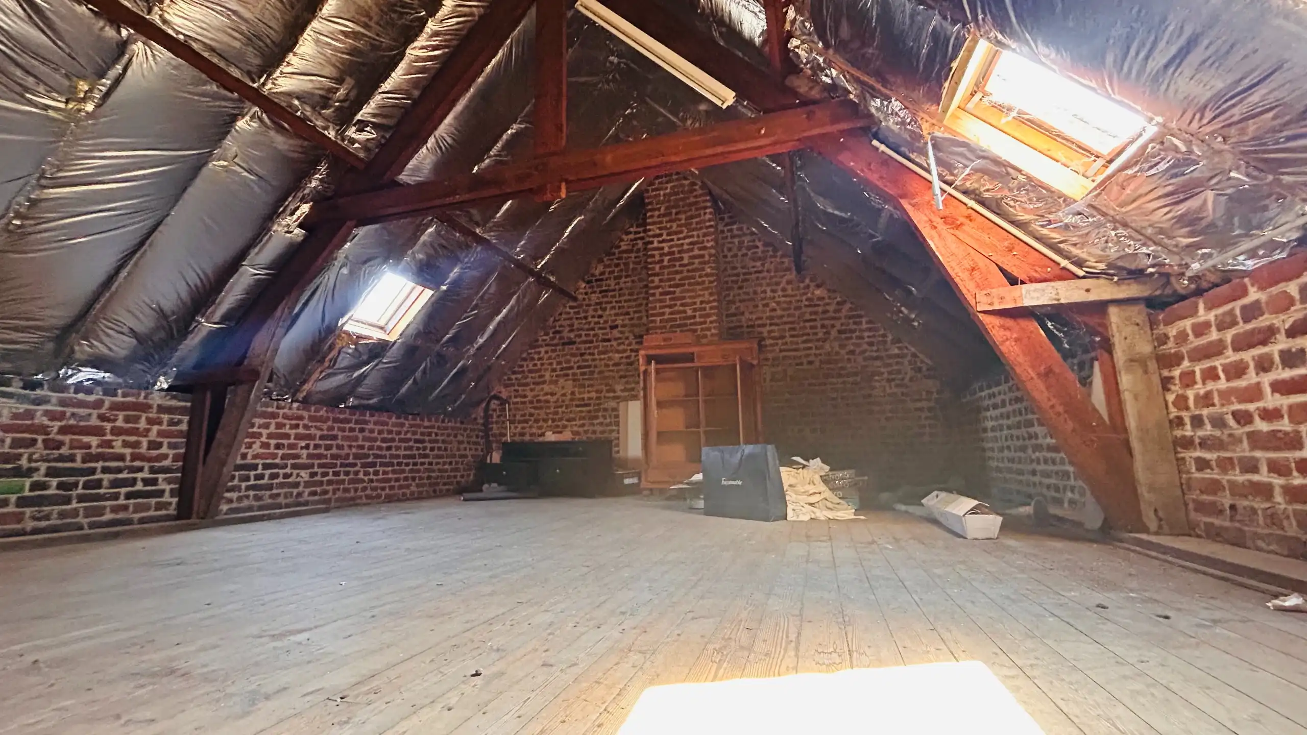 Handelspand met woonst op toplocatie in centrum Deerlijk foto 15
