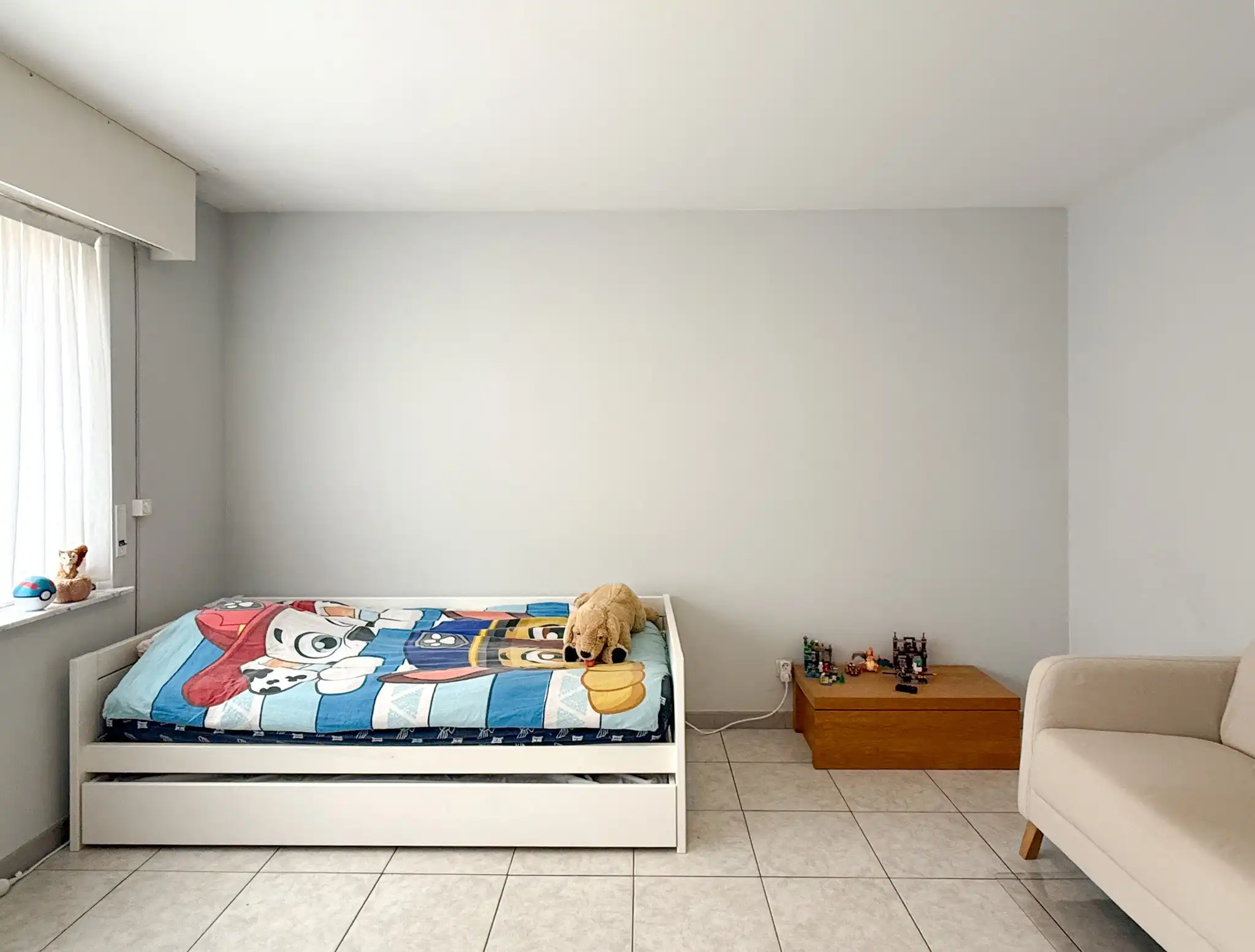 Centraal gelegen gelijkvloers appartement met twee slaapkamers en garage foto 8