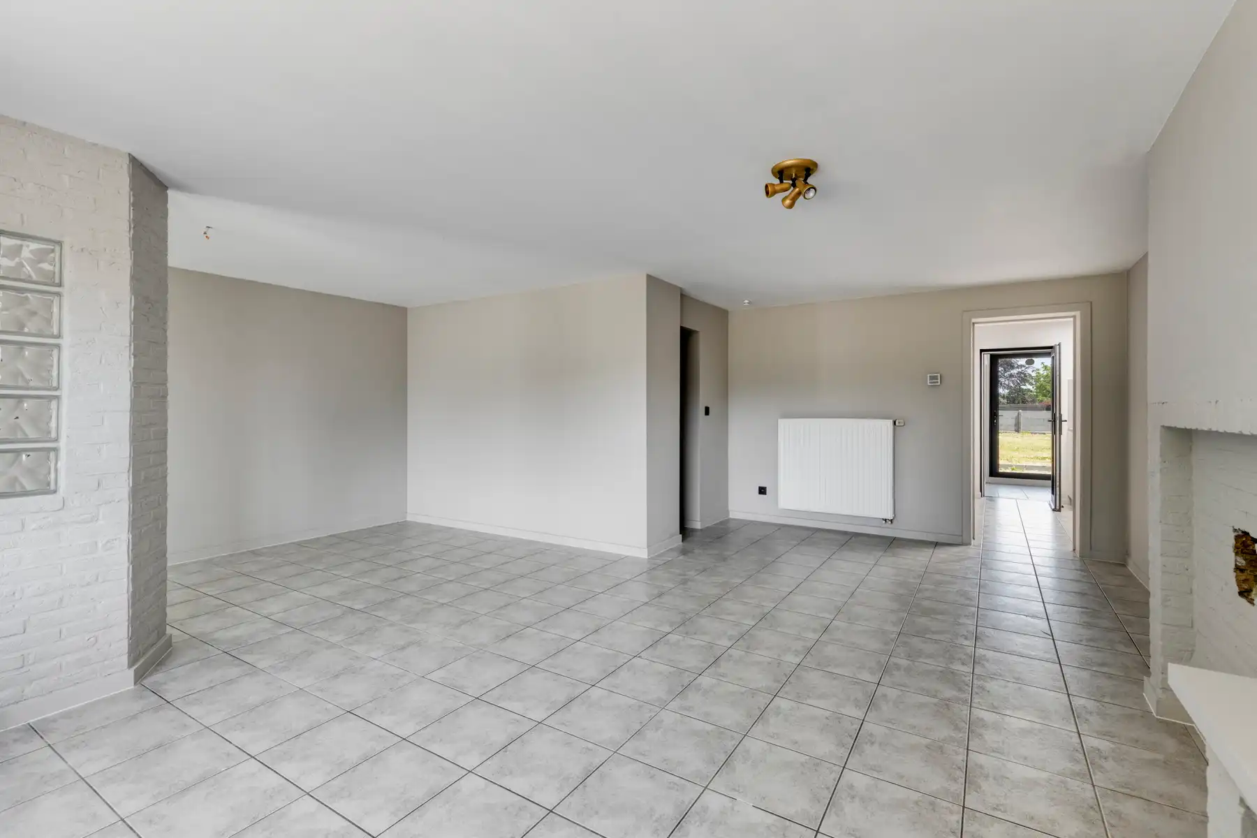 Instapklare HOB met 3 slaapkamers, garage en tuin! foto 4
